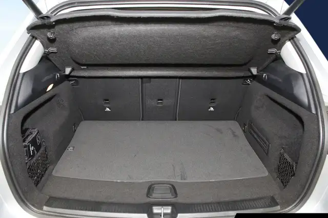 Mercedes-Benz B-Class view 15