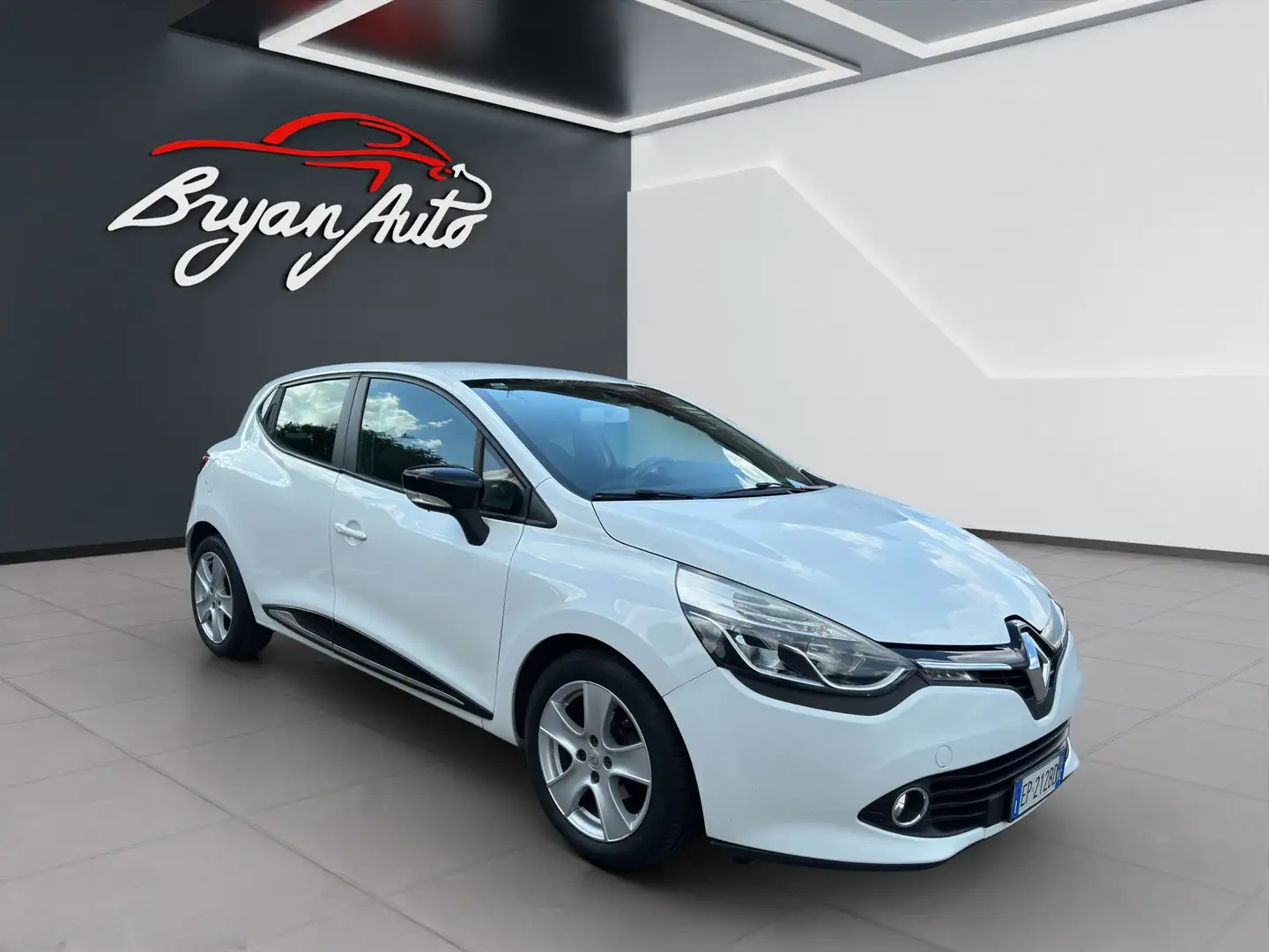 Renault Clio 5p 1.2 Live 75cv - 2