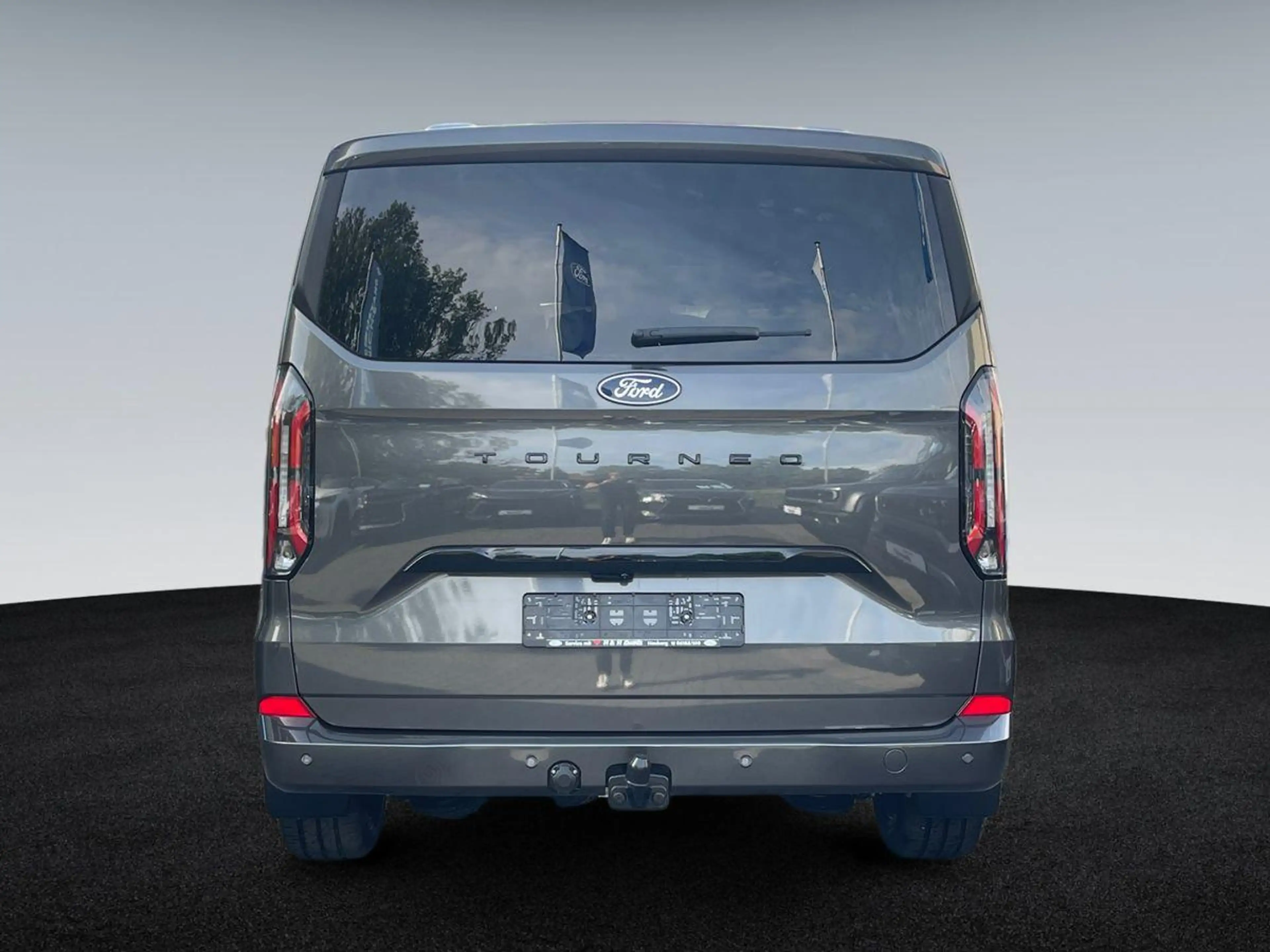 Ford Tourneo Custom 2.0 EcoBlue L2H1 Titanium X - AHK — photo 6