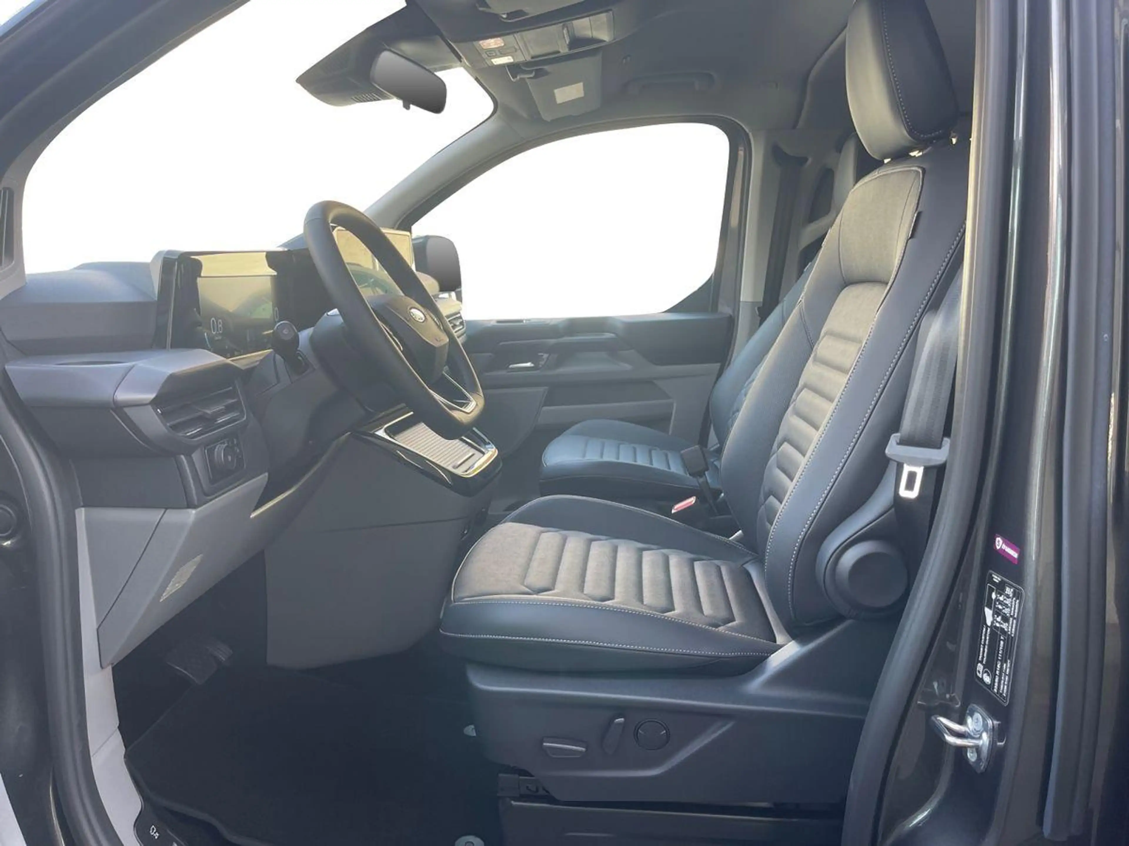 Ford Tourneo Custom 2.0 EcoBlue L2H1 Titanium X - AHK — photo 7