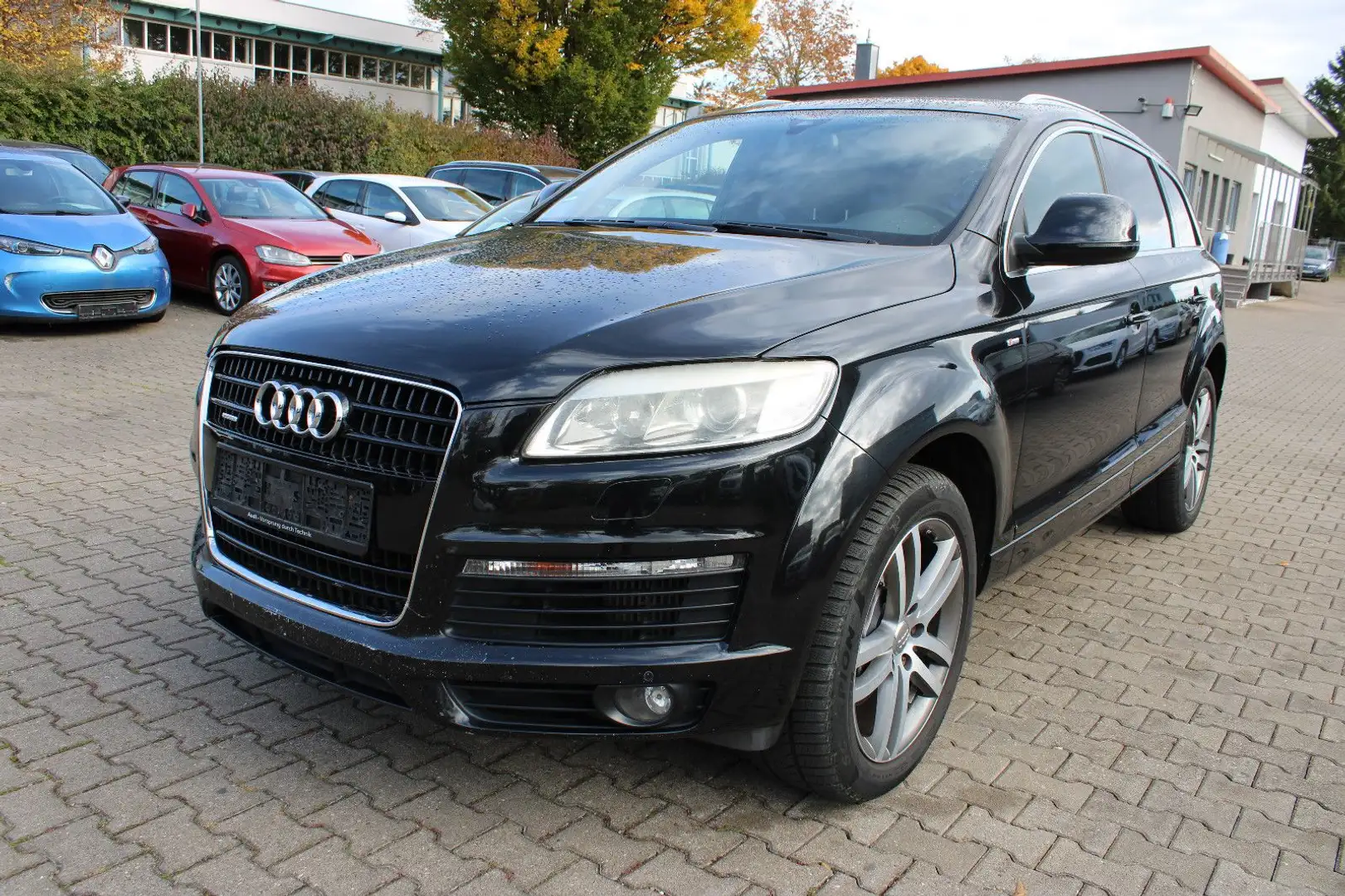 Audi Q7 3.0 TDI quattro S-line AHK,Xenon,Navi. 7.Sitz Schwarz - 1