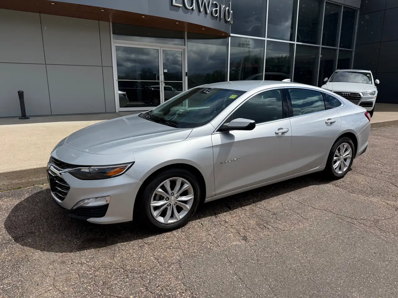 Chevrolet Malibu снимка Chevrolet Malibu
