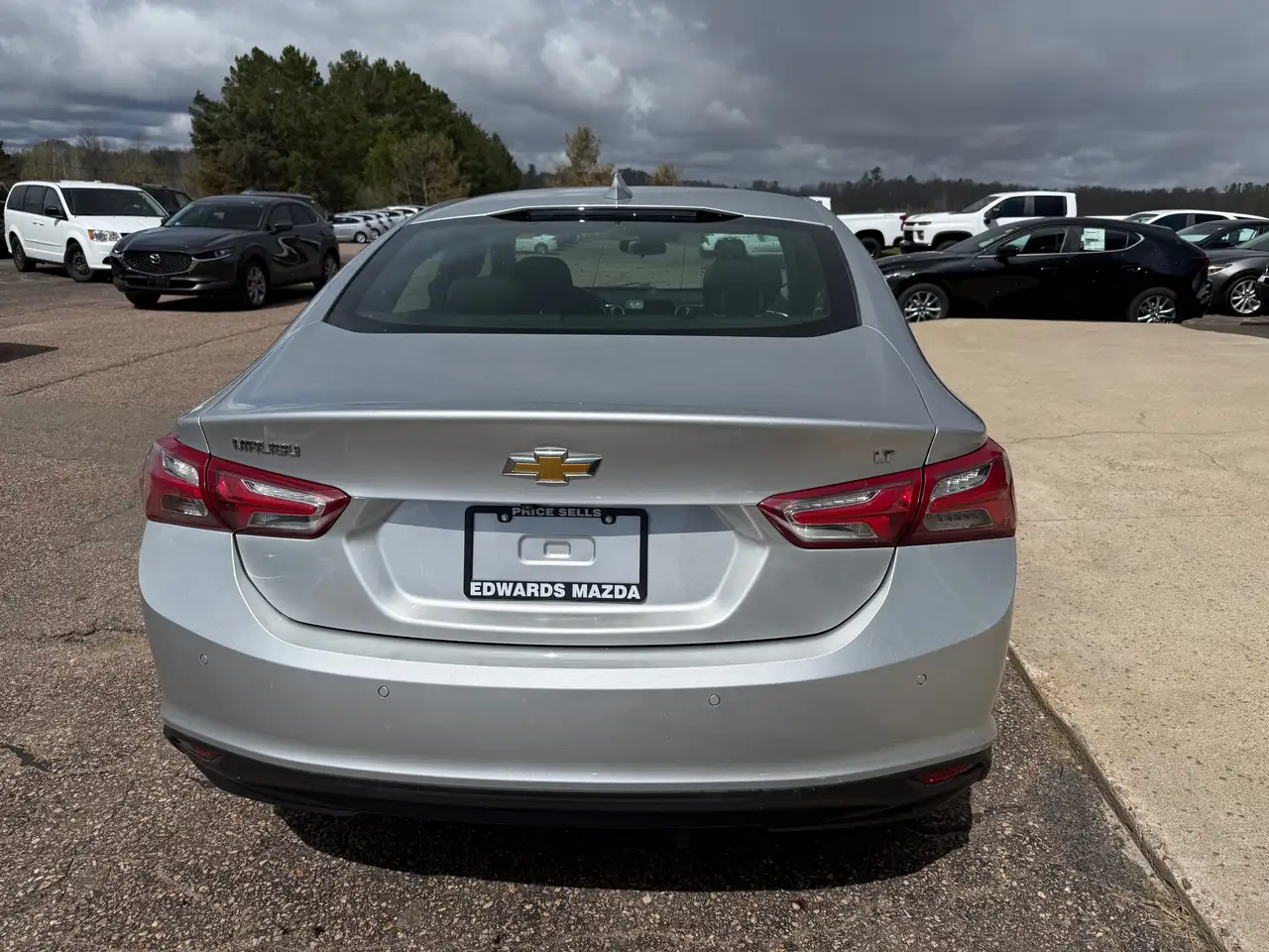 Chevrolet Malibu снимка Chevrolet Malibu