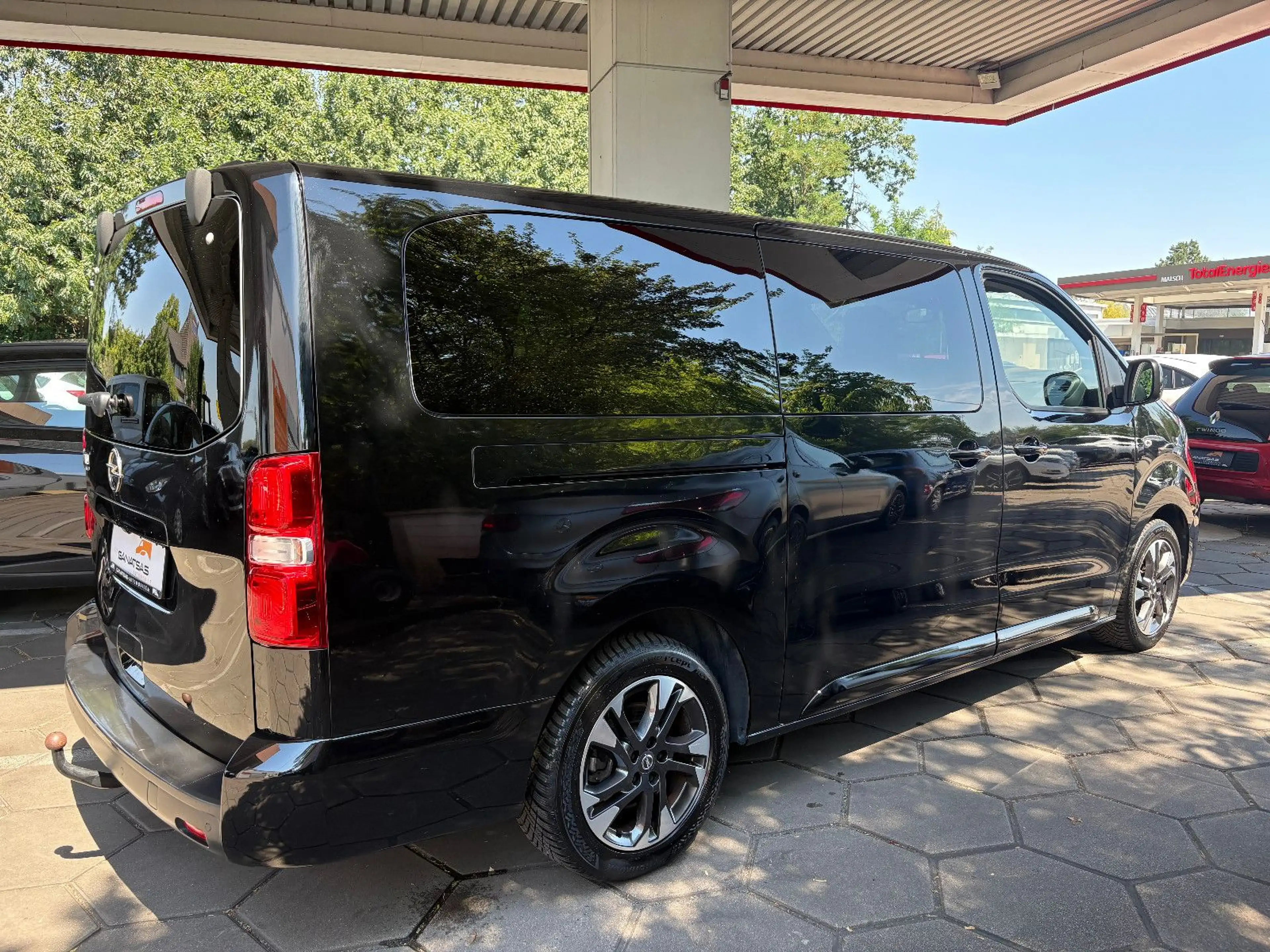 Opel Zafira Life Tourer L -6 Sitze-Panorama-AHK-St.Hz — photo 6