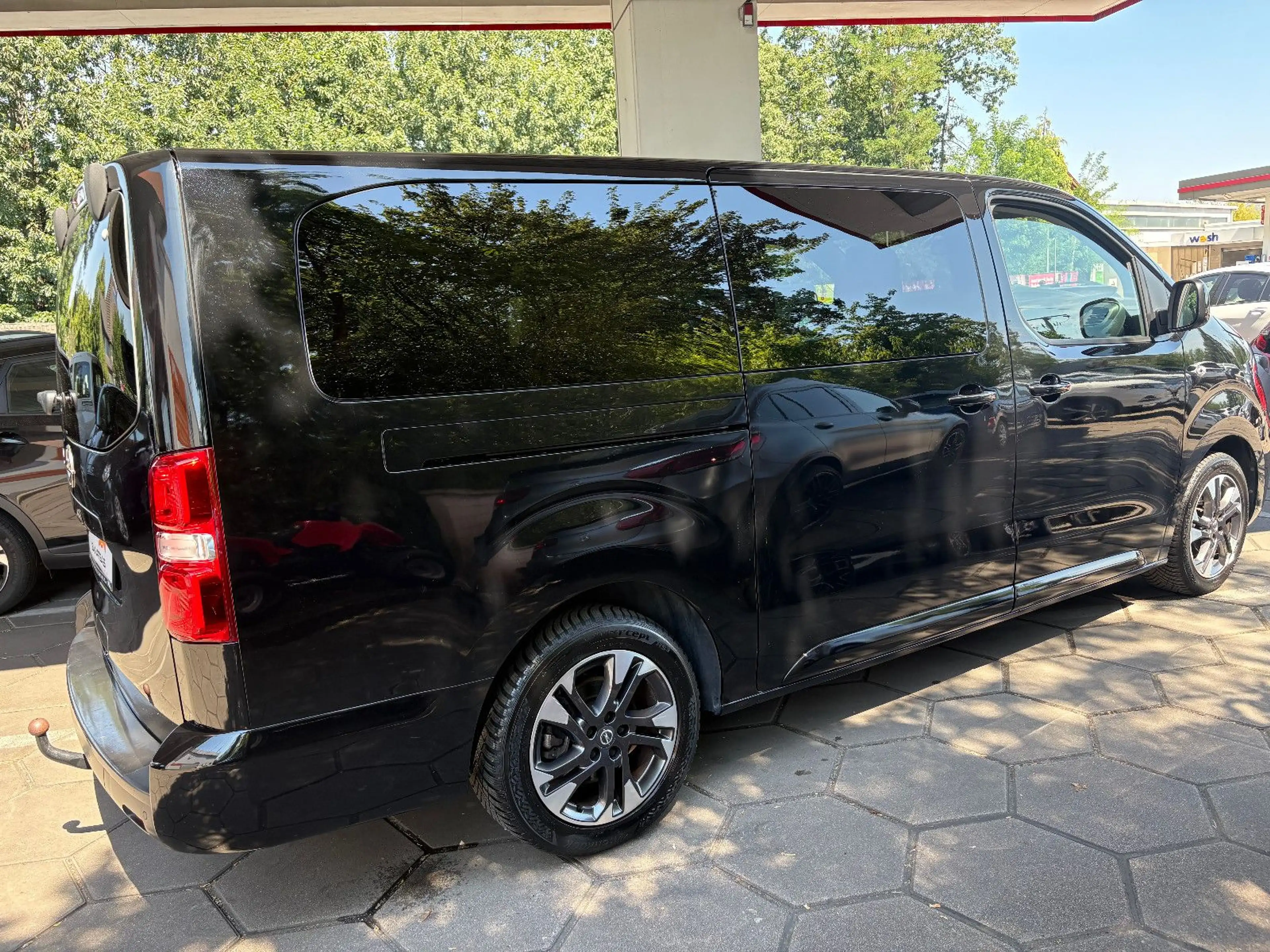 Opel Zafira Life Tourer L -6 Sitze-Panorama-AHK-St.Hz — photo 9