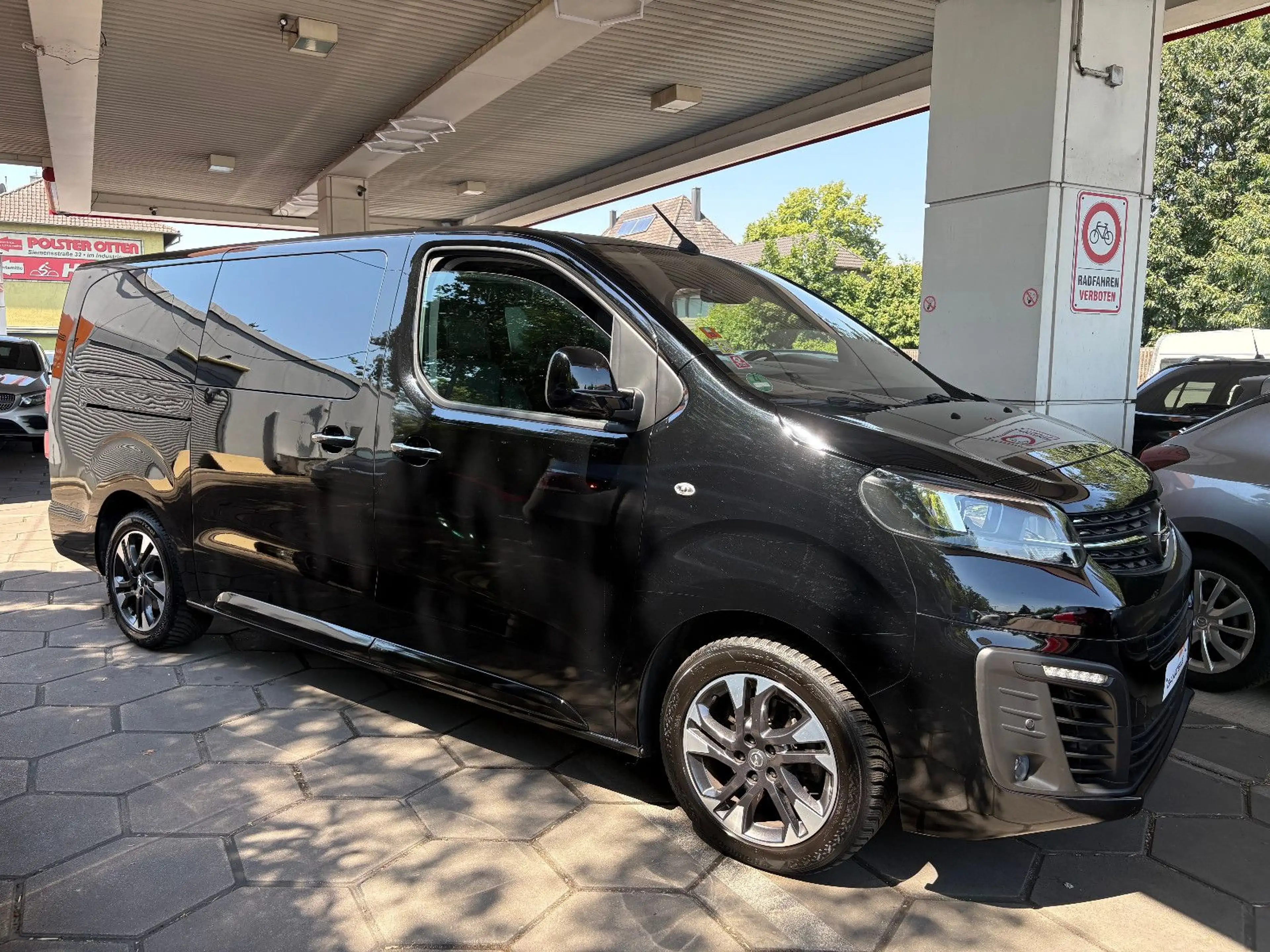 Opel Zafira Life Tourer L -6 Sitze-Panorama-AHK-St.Hz — photo 3
