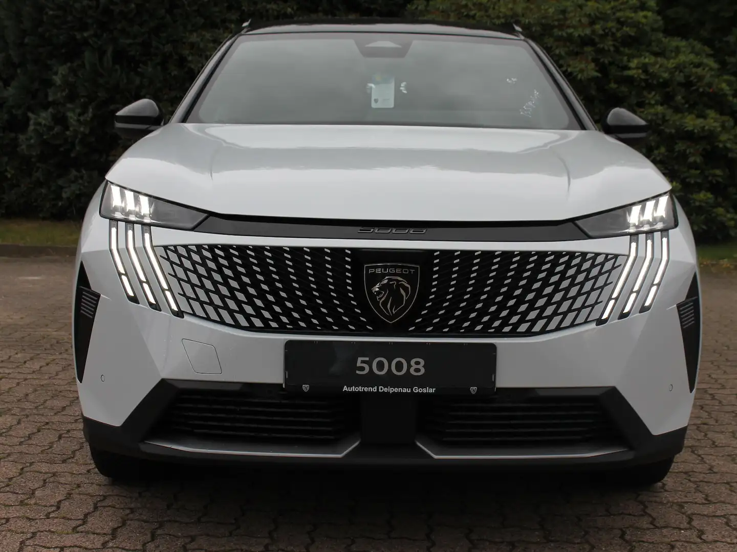 Peugeot 5008 GT Hybrid e-DSC 7-Sitzer AHK/ MSReifen Weiß - 2