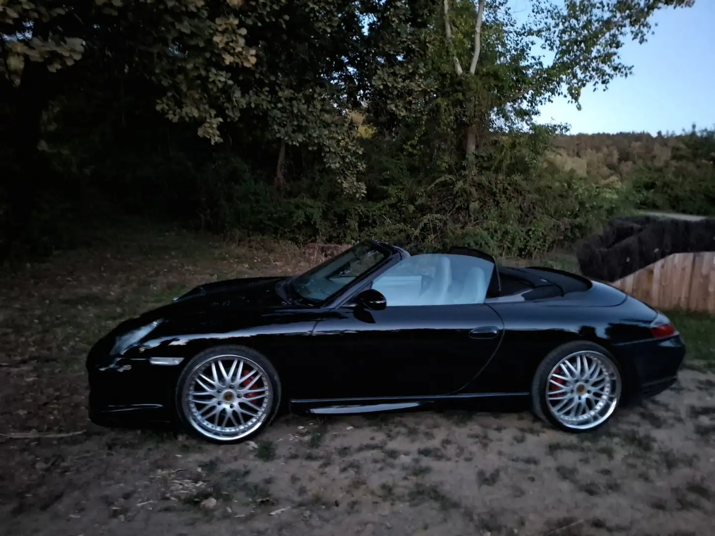 Porsche 911 Carrera Cabrio Tiptronic - 2