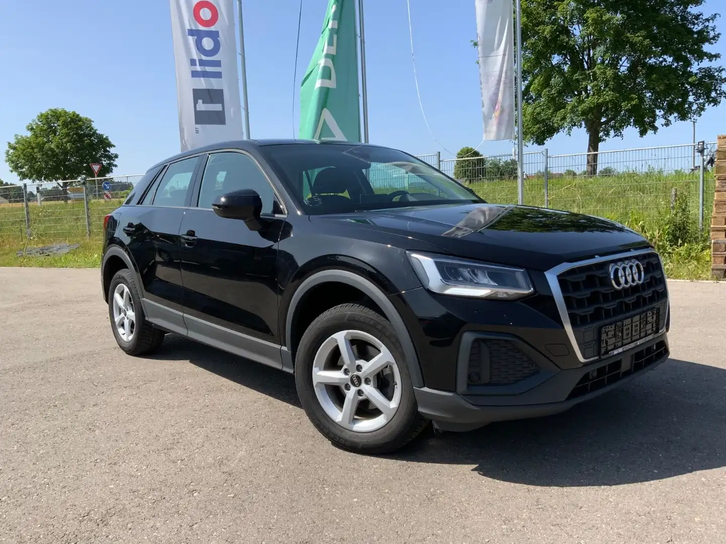 Audi Q2 30 TFSI/ LED/ AHK Schwarz - 1