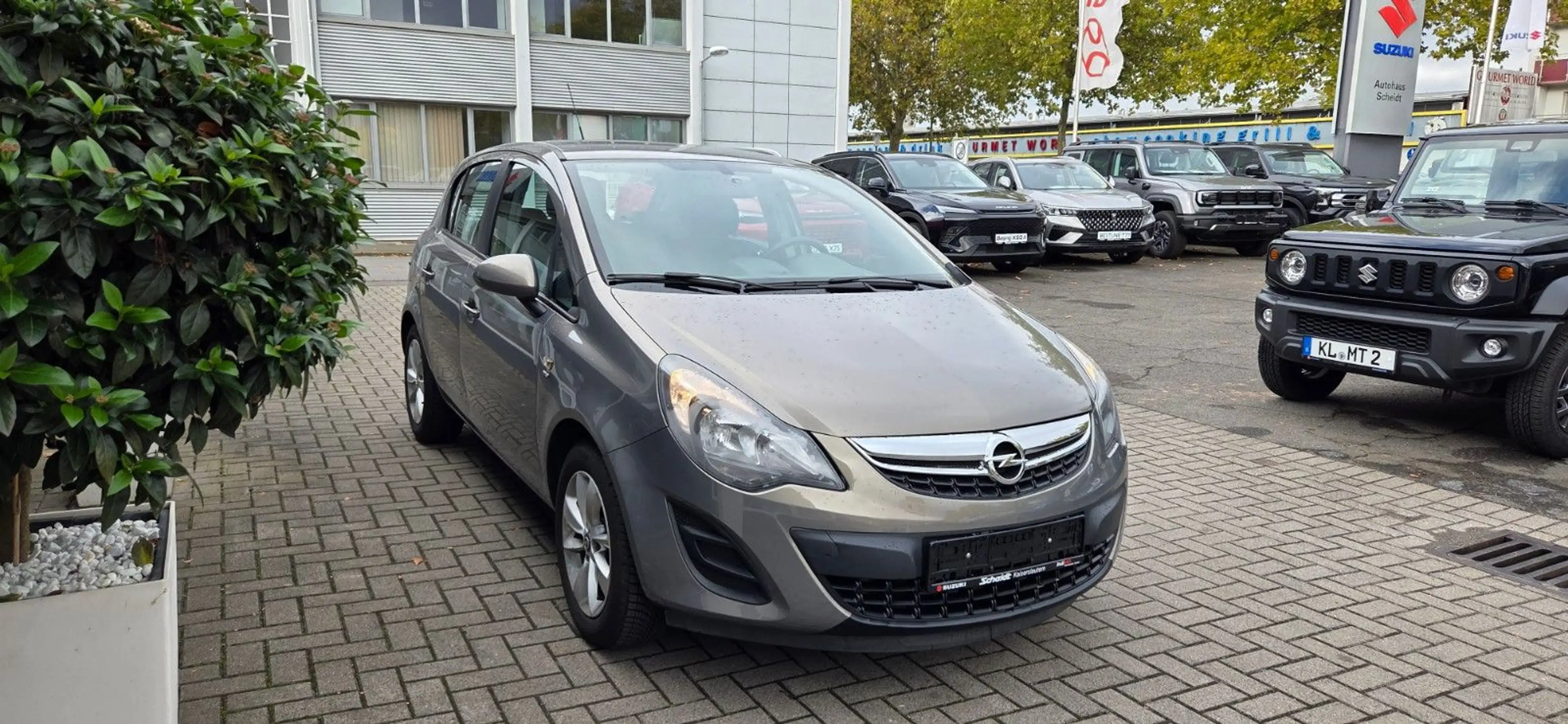 Opel Corsa 1.2 ecoFLEX Edition Easytronic — photo 2