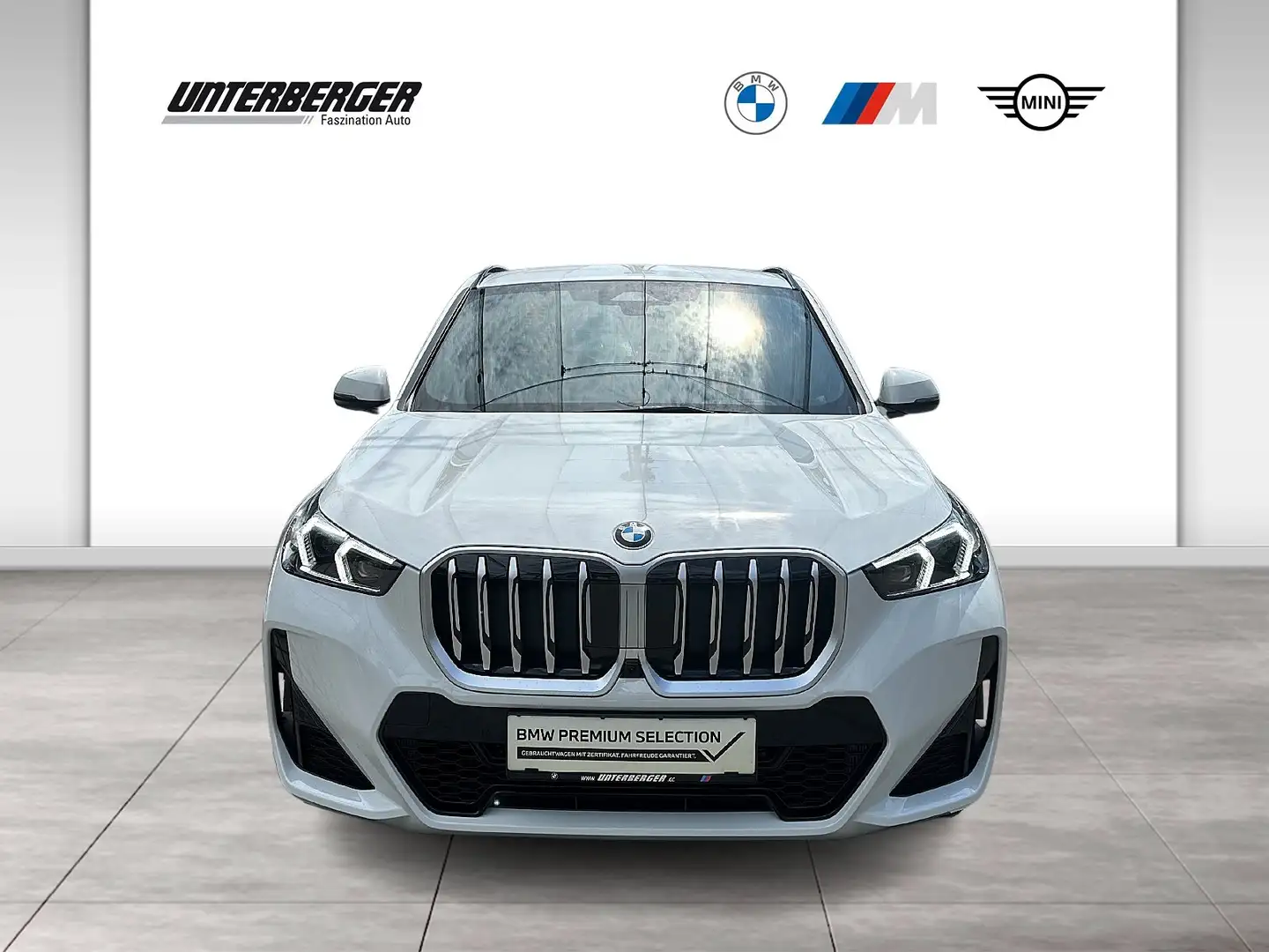 BMW X1 xDrive20d M Sportpaket // elektr. Anhängerkupplung Weiß - 2