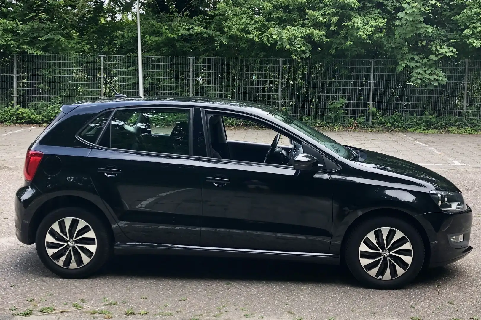 Volkswagen Polo 1.0 TSI Blue Motion Zwart - 2