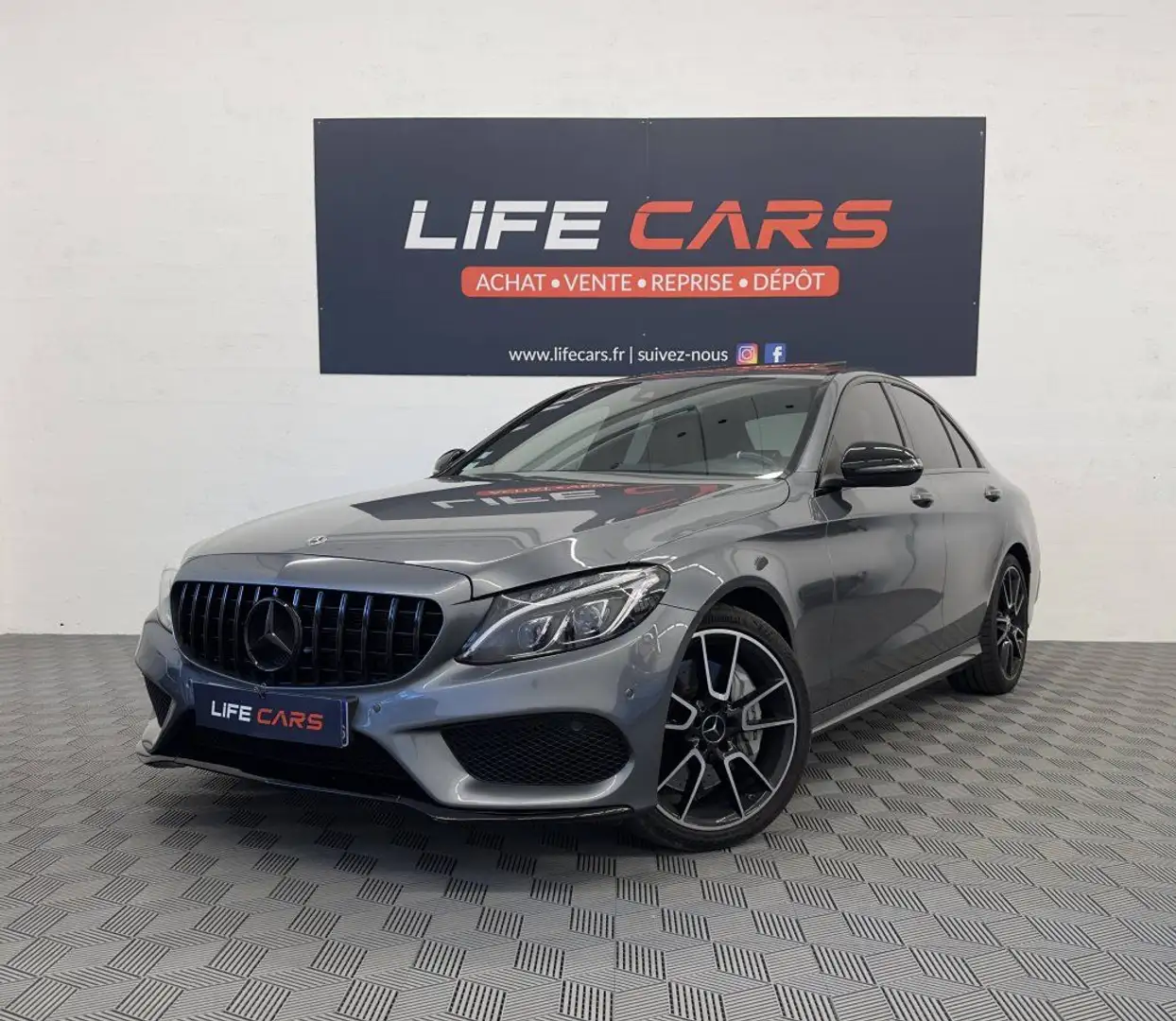 Mercedes-Benz C 43 AMG (W205) 43 AMG Pack AERO 367ch 4Matic 9G-Tronic 2018 française entretien mercedes 763,21€ /mois* Grijs - 1