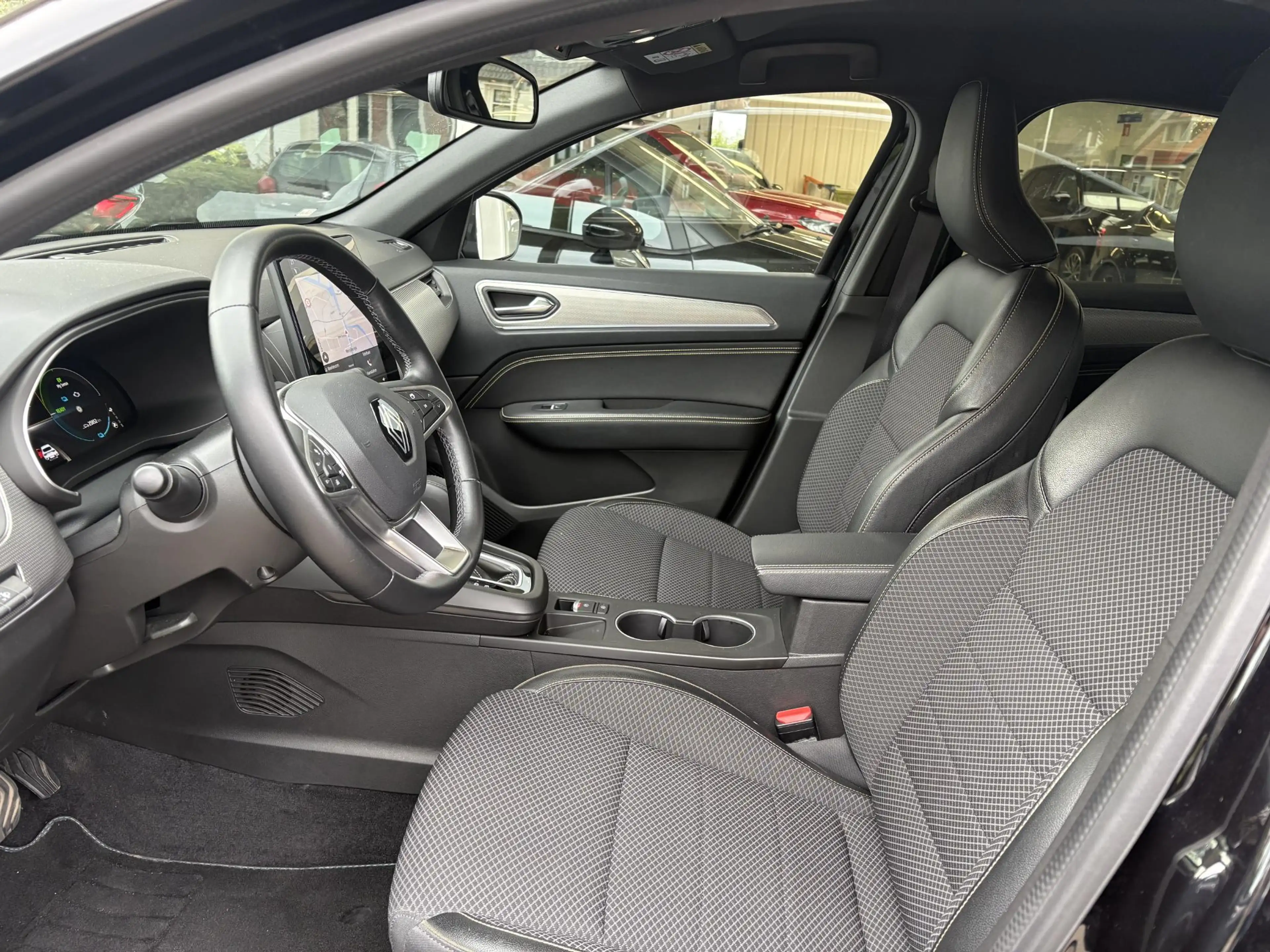 Renault Arkana 1.6 E-Tech full hybrid 145 techno | Trekhaak | Ach — photo 11