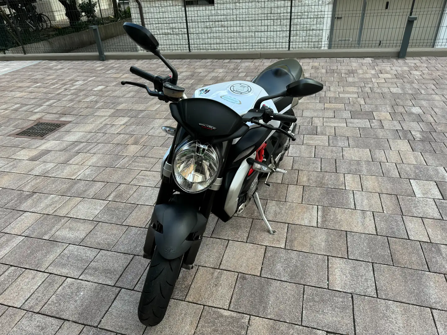MV Agusta Brutale 800 EAS ABS - 2