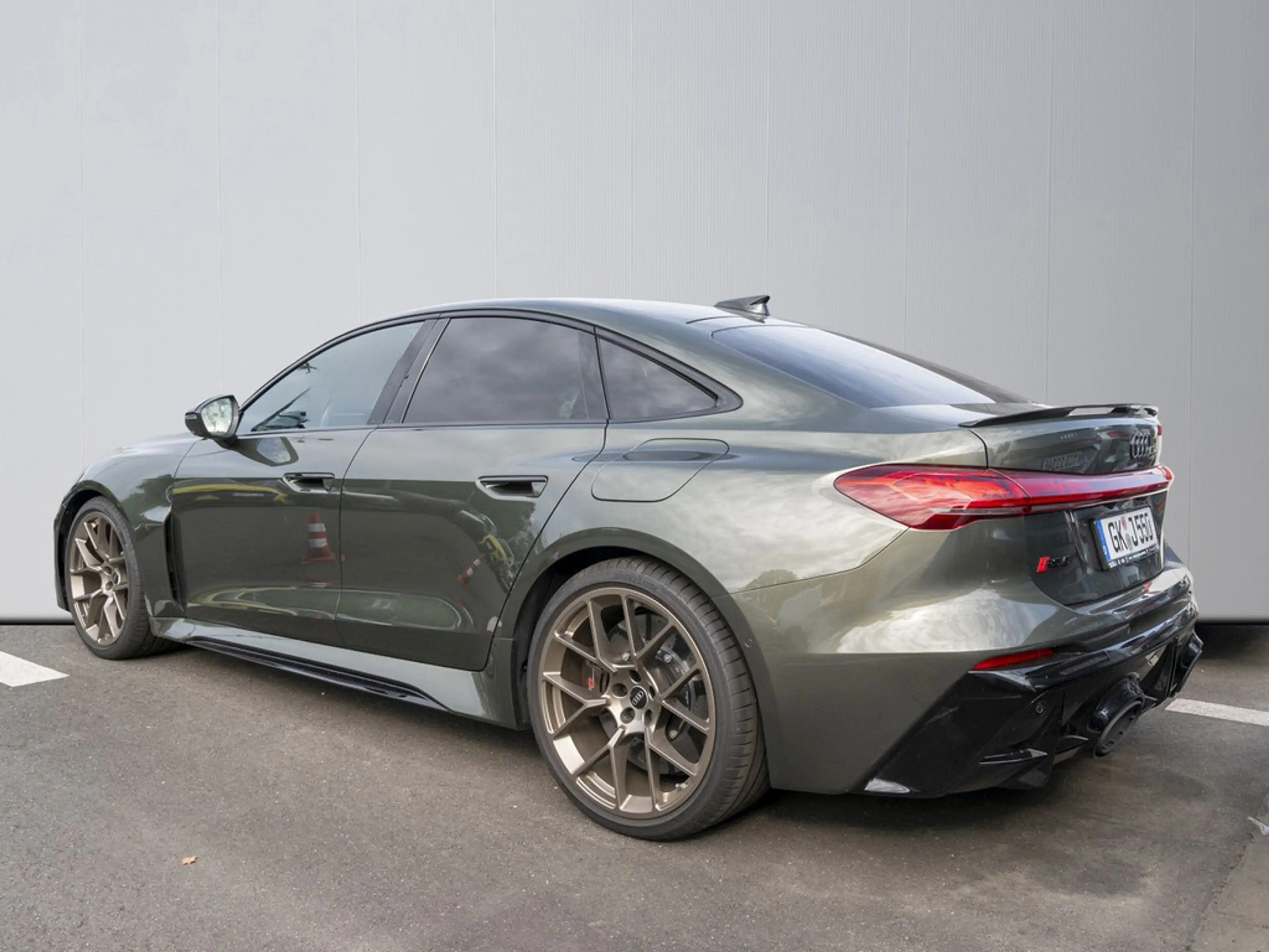 Audi RS5 Limousine 2.9 TFSI PHEV quattro Keramik/Tech Pro/B&O/HUD/RS Int. — photo 5