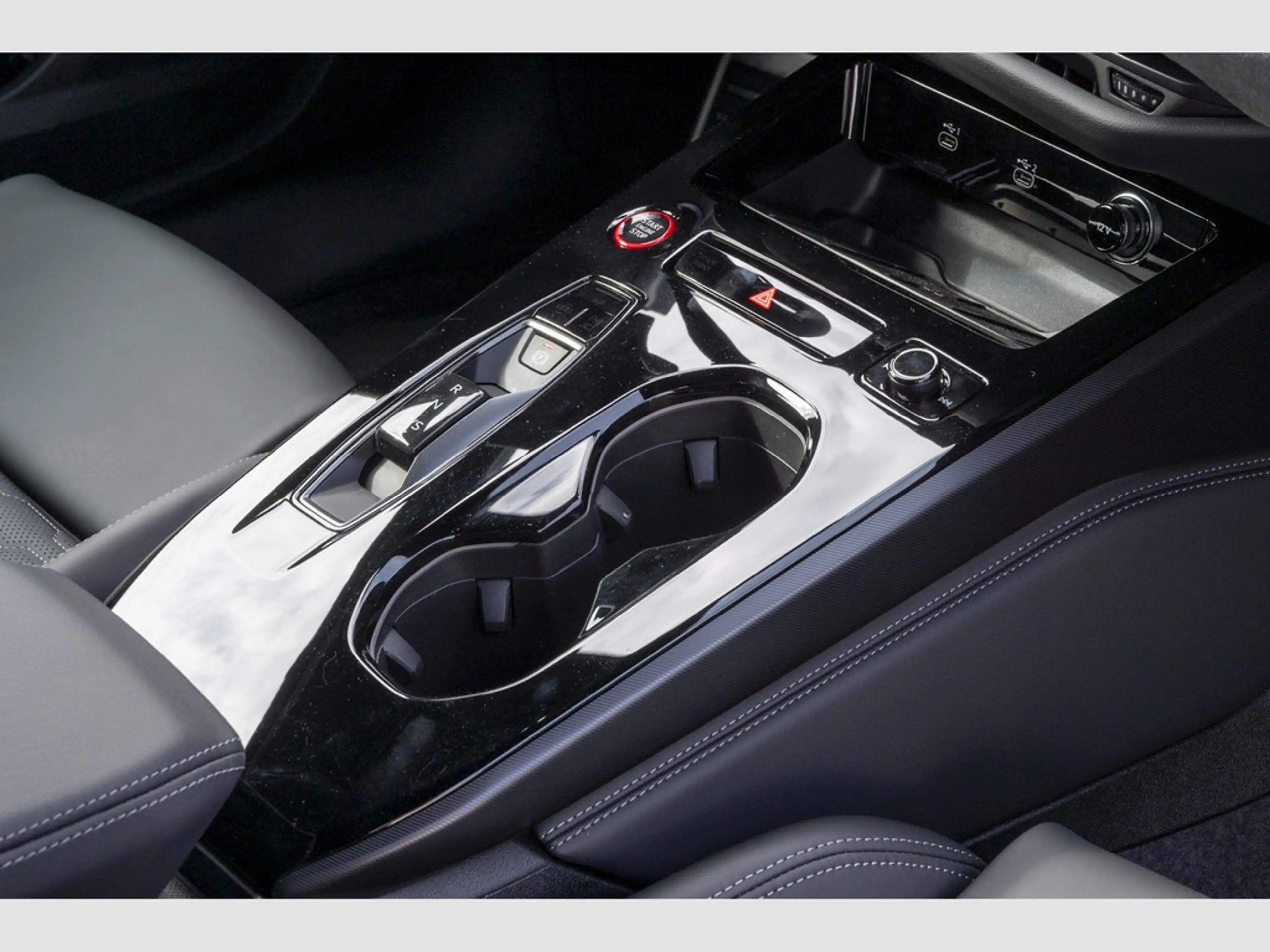 Audi RS5 Limousine 2.9 TFSI PHEV quattro Keramik/Tech Pro/B&O/HUD/RS Int. — photo 10