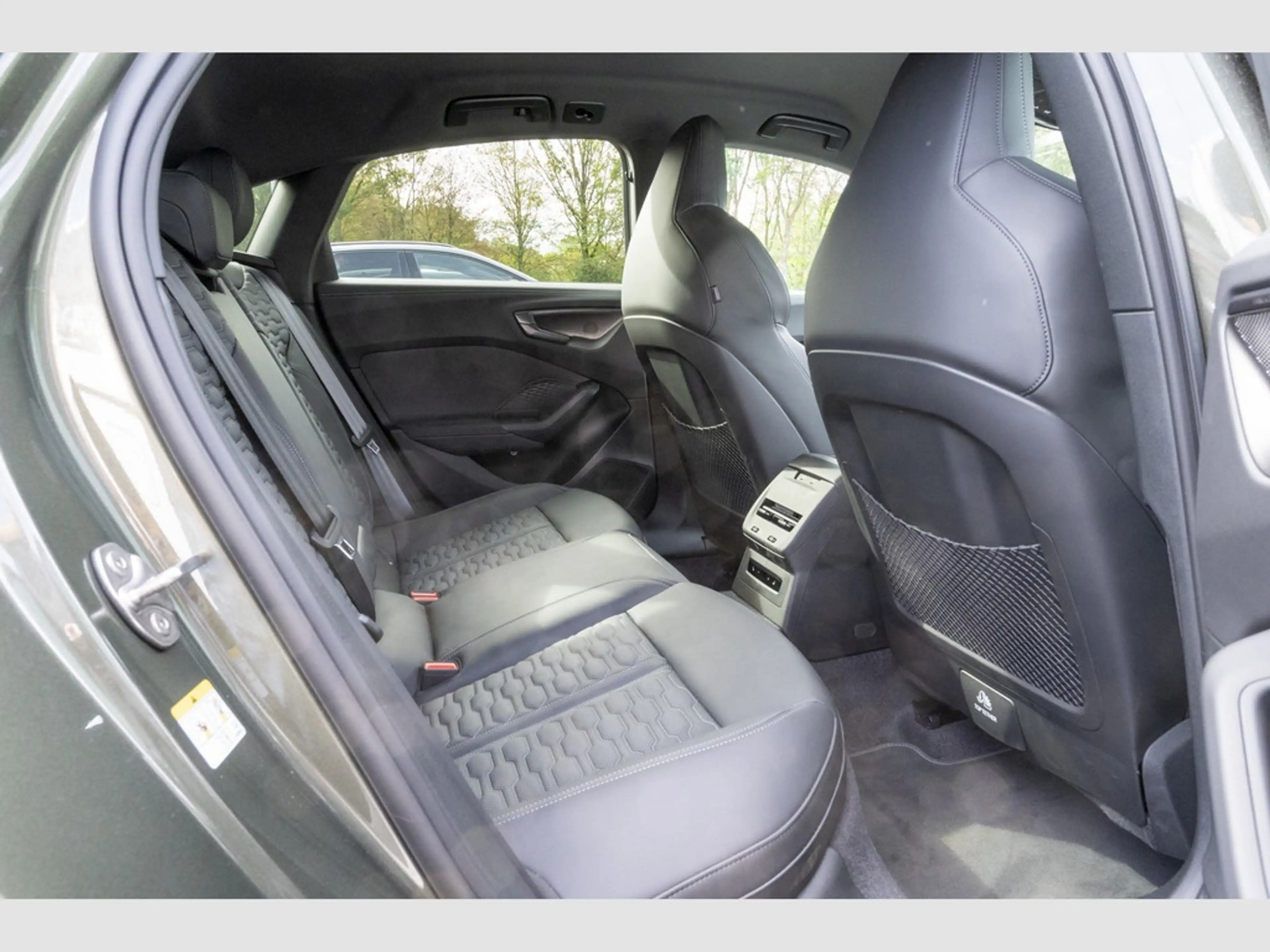 Audi RS5 Limousine 2.9 TFSI PHEV quattro Keramik/Tech Pro/B&O/HUD/RS Int. — photo 11