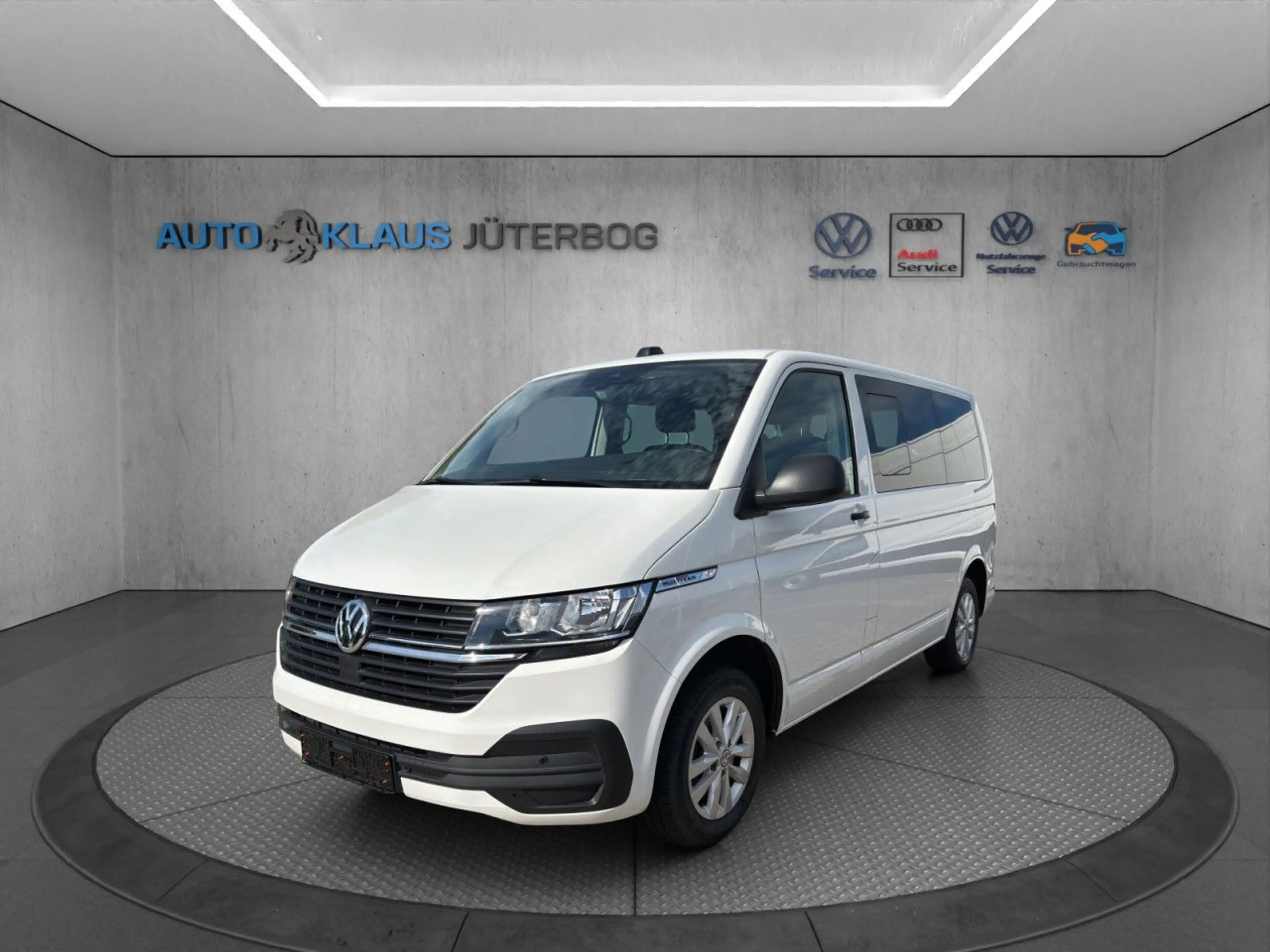 Volkswagen T6.1 Multivan T6.1 2.0 TDI Multivan (EURO 6d) Navi Klima — photo 2