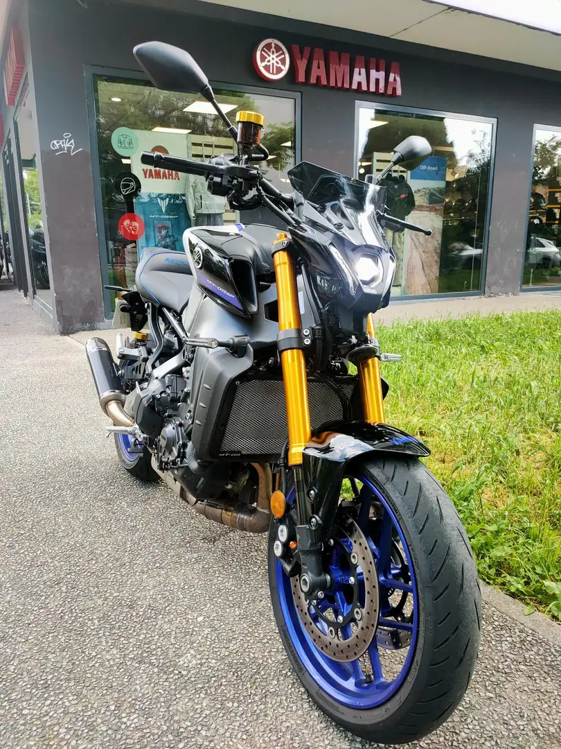 Yamaha MT-09 - 1