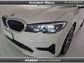 BMW 320 320e Touring Business Advantage Wit - thumbnail 29