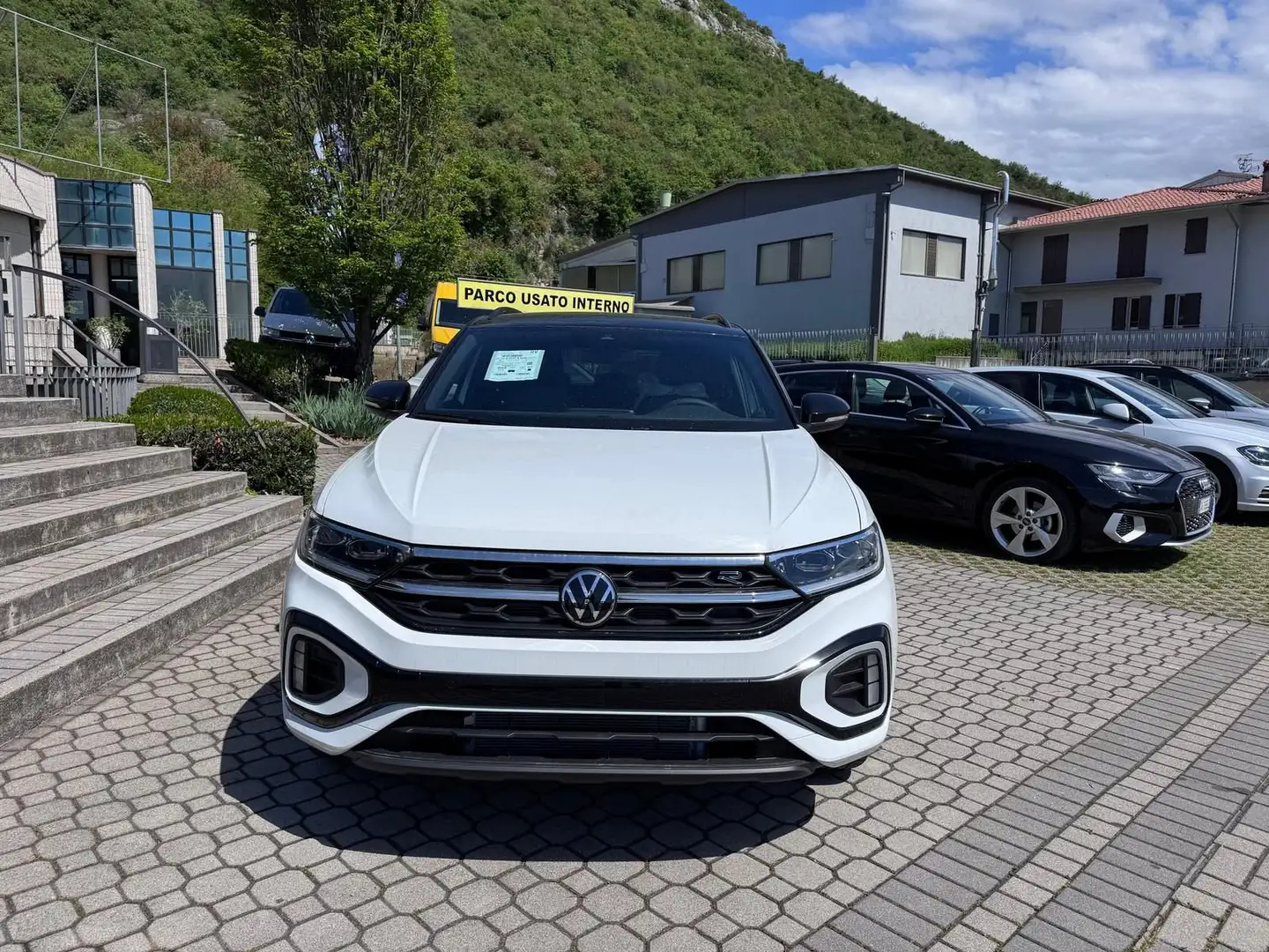 Volkswagen T-Roc 1.5 TSI ACT DSG R-Line Plus Bianco - 2