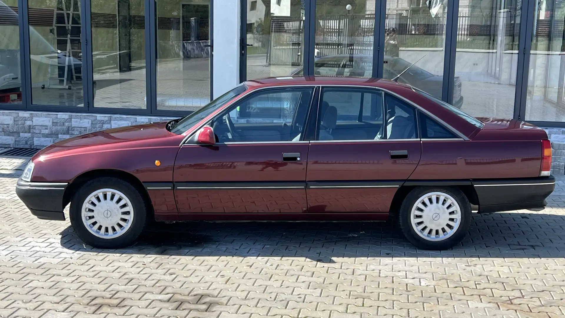 Opel Omega CD - 1
