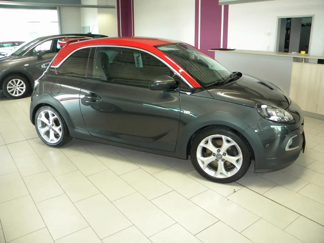 Opel Adam