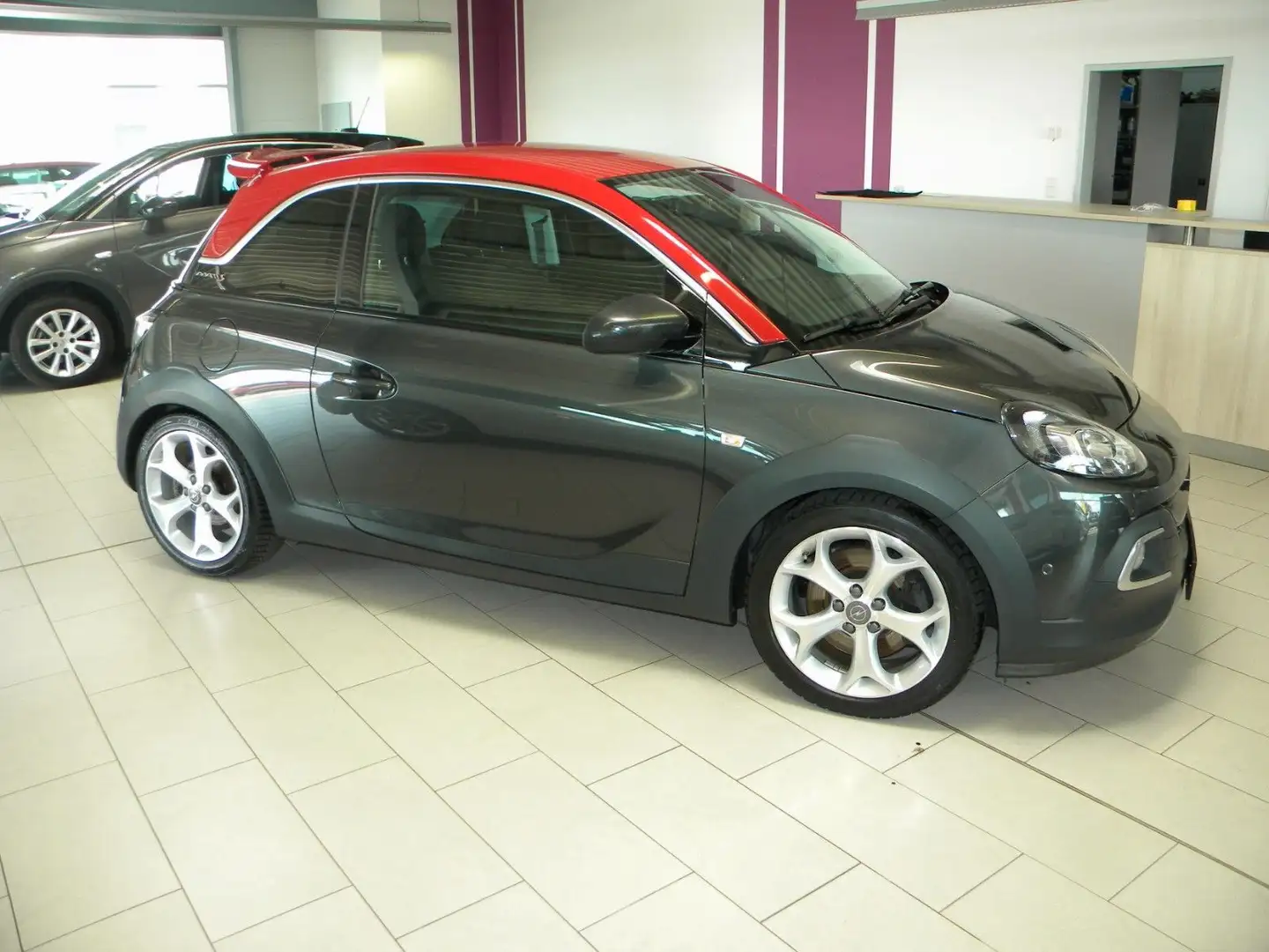 Opel Adam Rocks S Šedá - 1