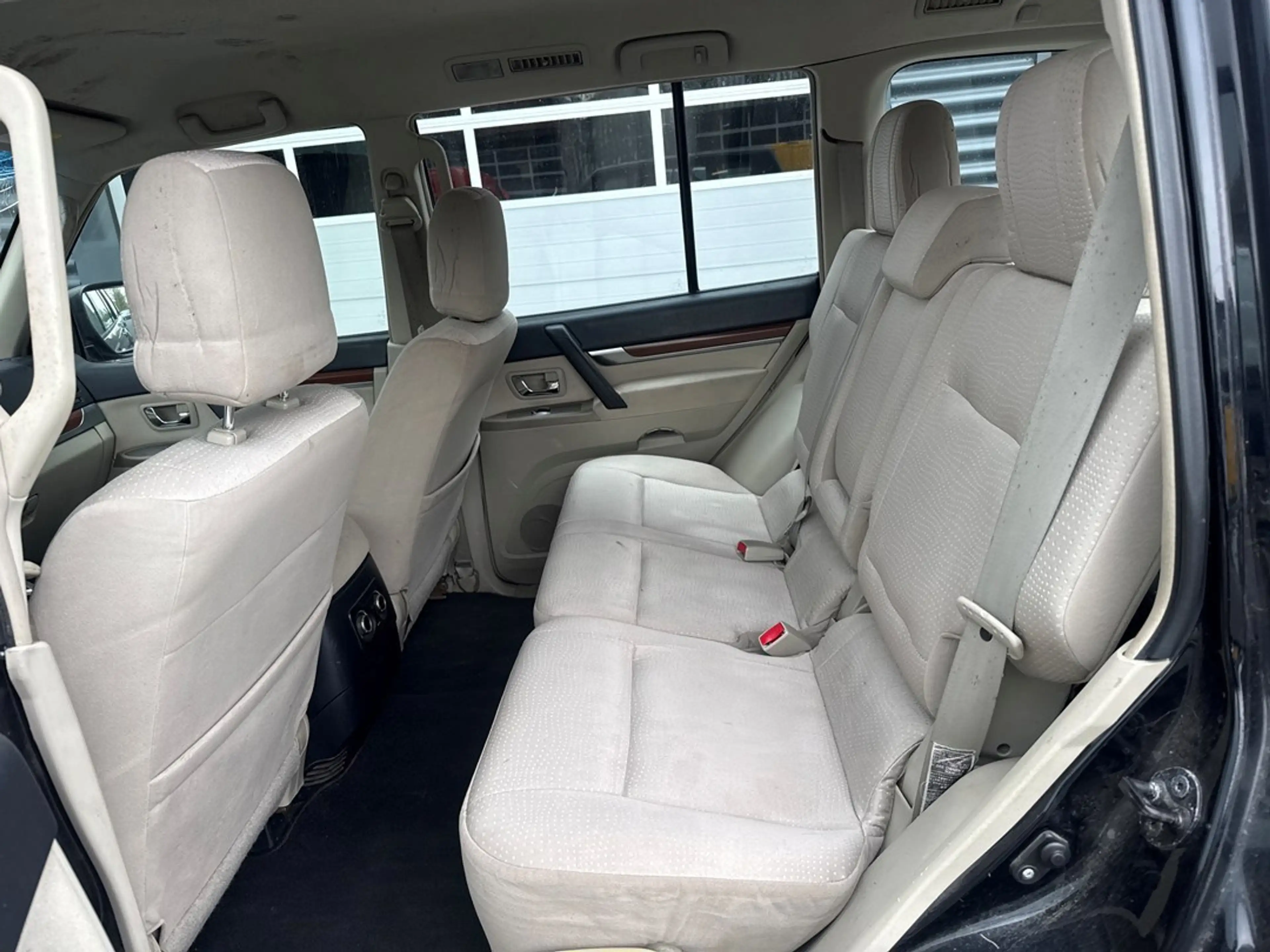 Mitsubishi Pajero 7 persoons 3.0 V6 2.972cc 133kW (181pk) 4x4 — photo 11