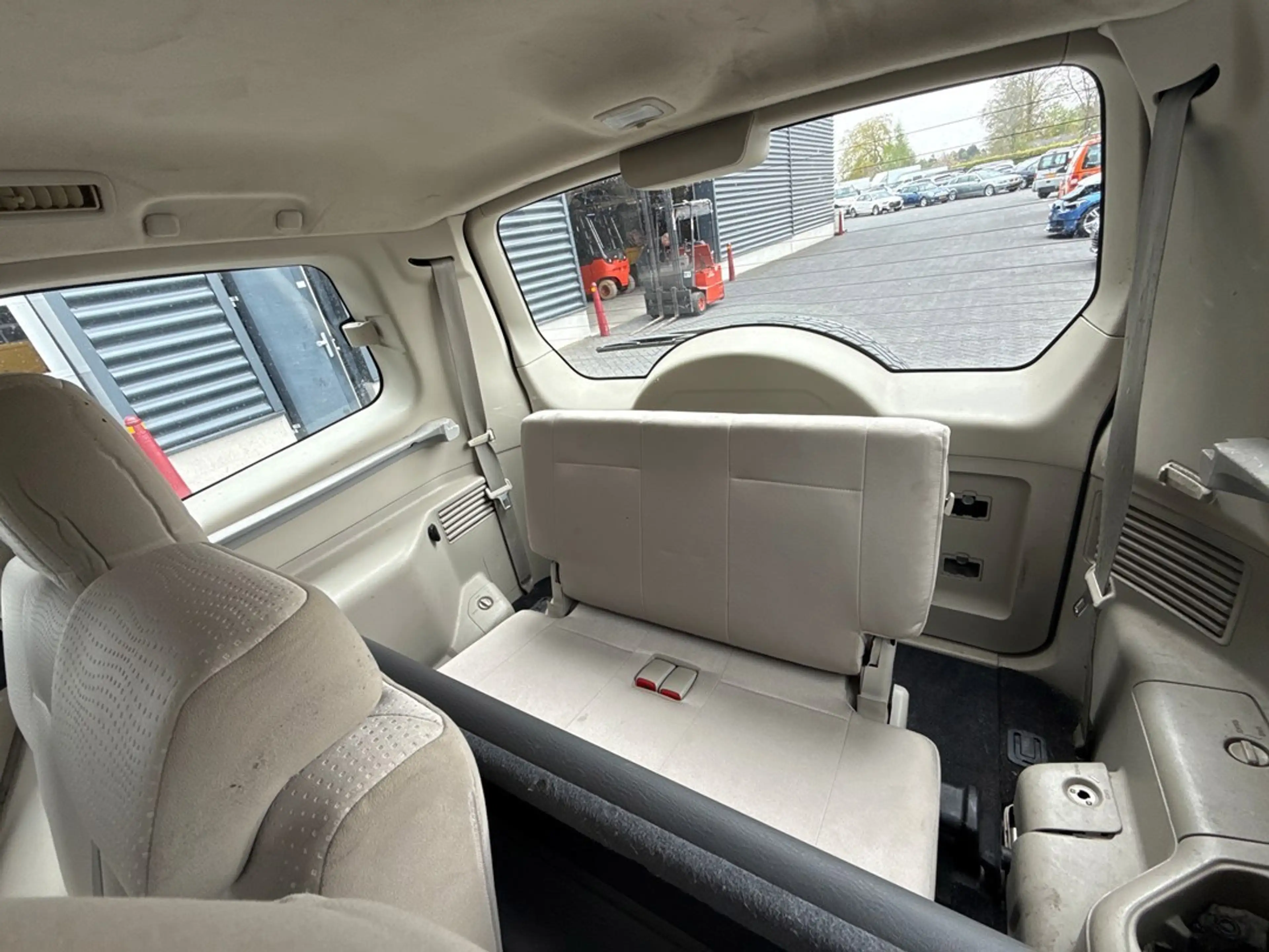 Mitsubishi Pajero 7 persoons 3.0 V6 2.972cc 133kW (181pk) 4x4 — photo 10