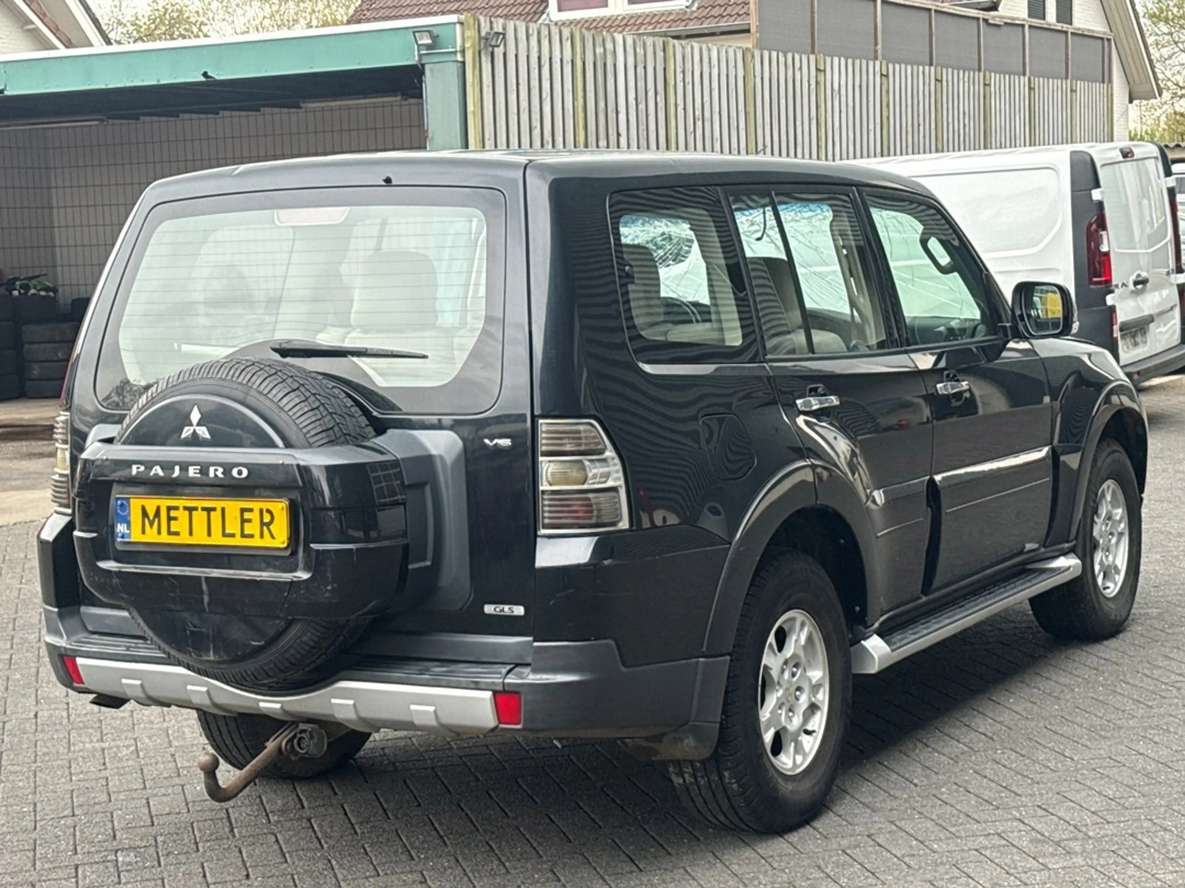 Mitsubishi Pajero 7 persoons 3.0 V6 2.972cc 133kW (181pk) 4x4 — photo 5