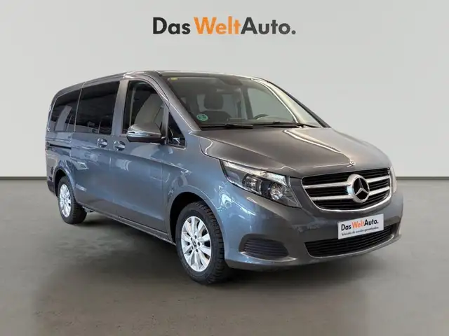 Mercedes-Benz V 220 220d Largo