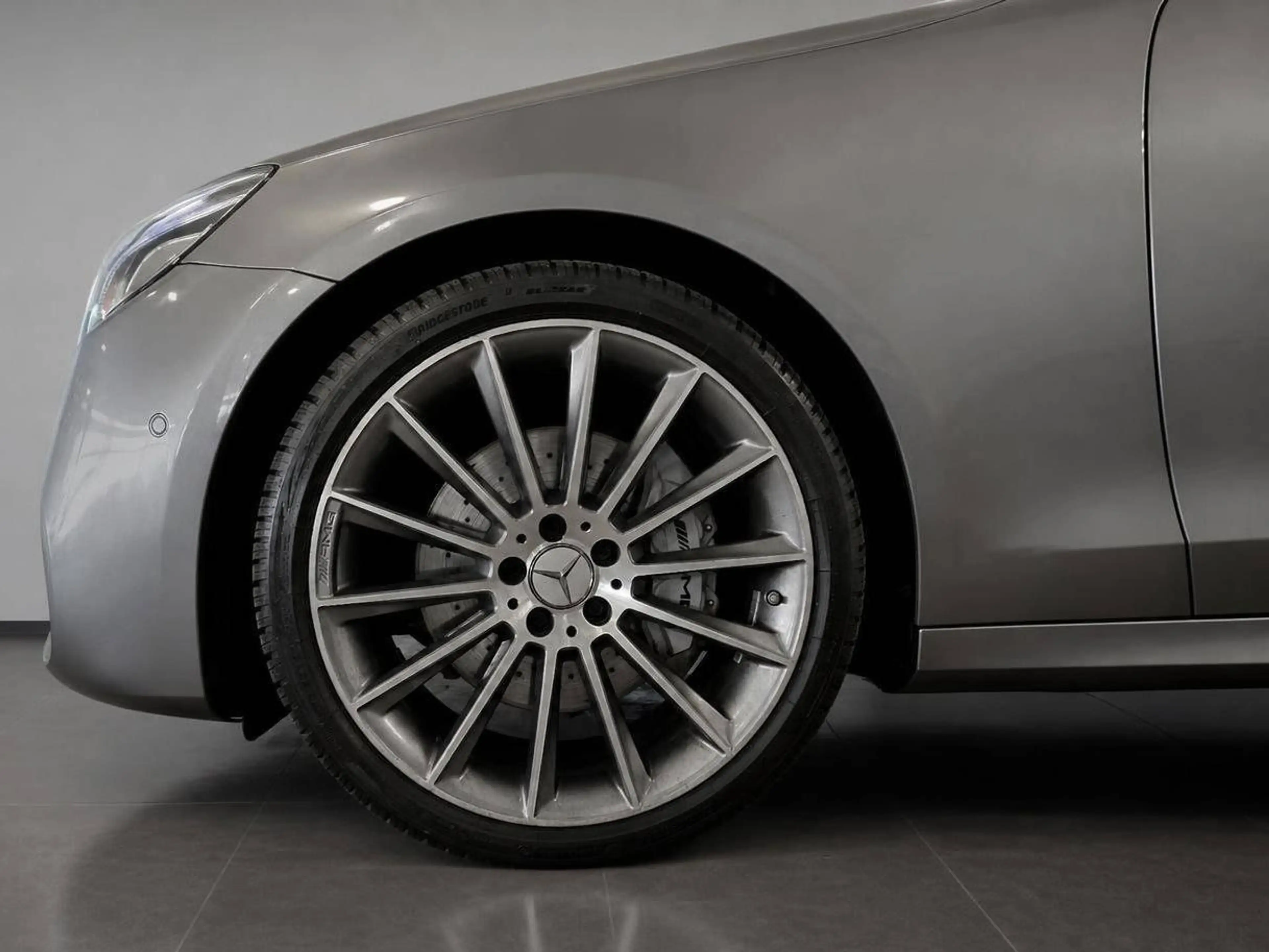 Mercedes-Benz E 43 AMG E 43 AMG 4Matic (213.064) — photo 4