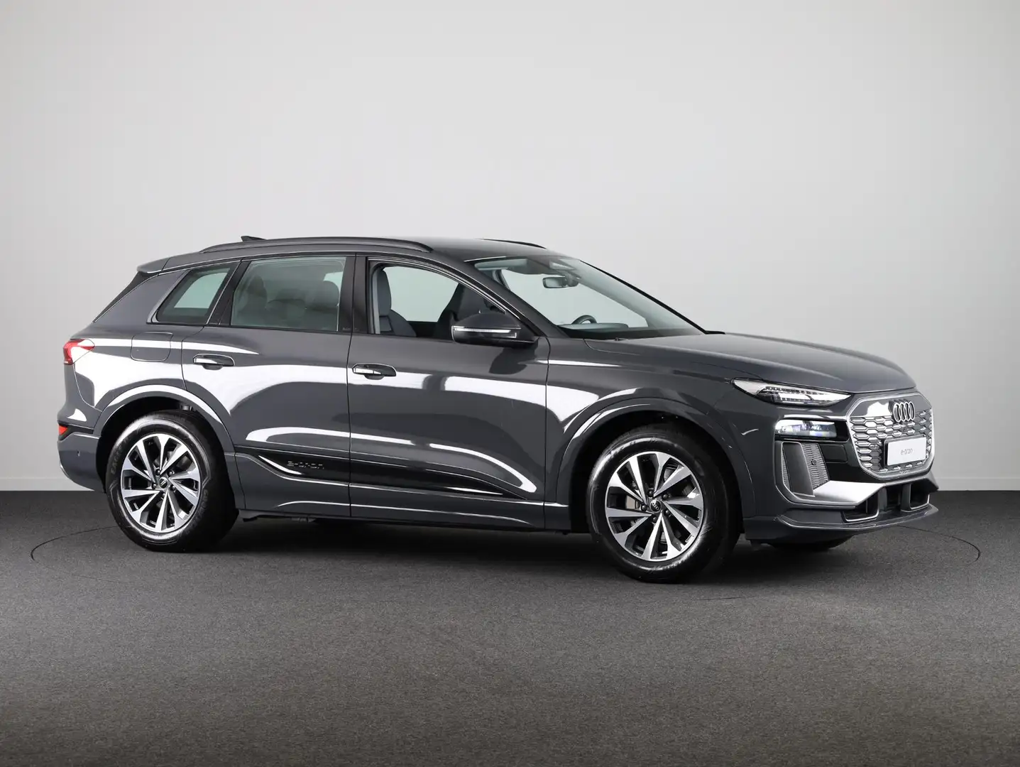 Audi Q6 Advanced edition e-tron perf 225kW/306pk 100Kwh Ha Gri - 2