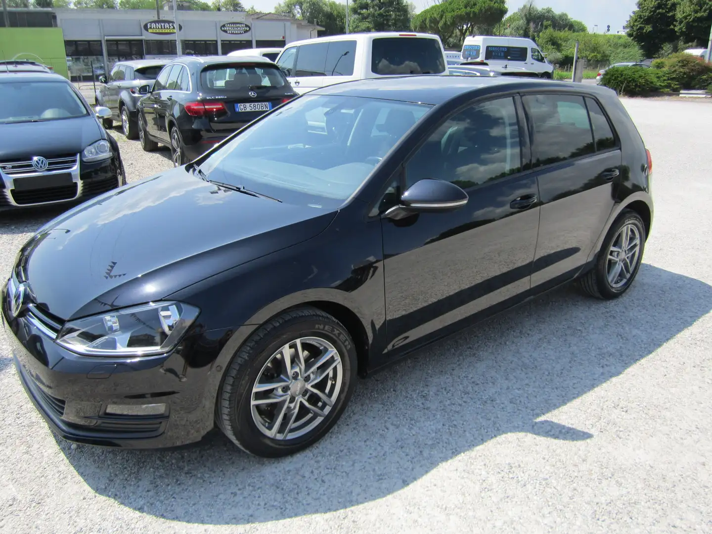 Volkswagen Golf Golf 5p 1.2 tsi Trendline 85cv Noir - 1