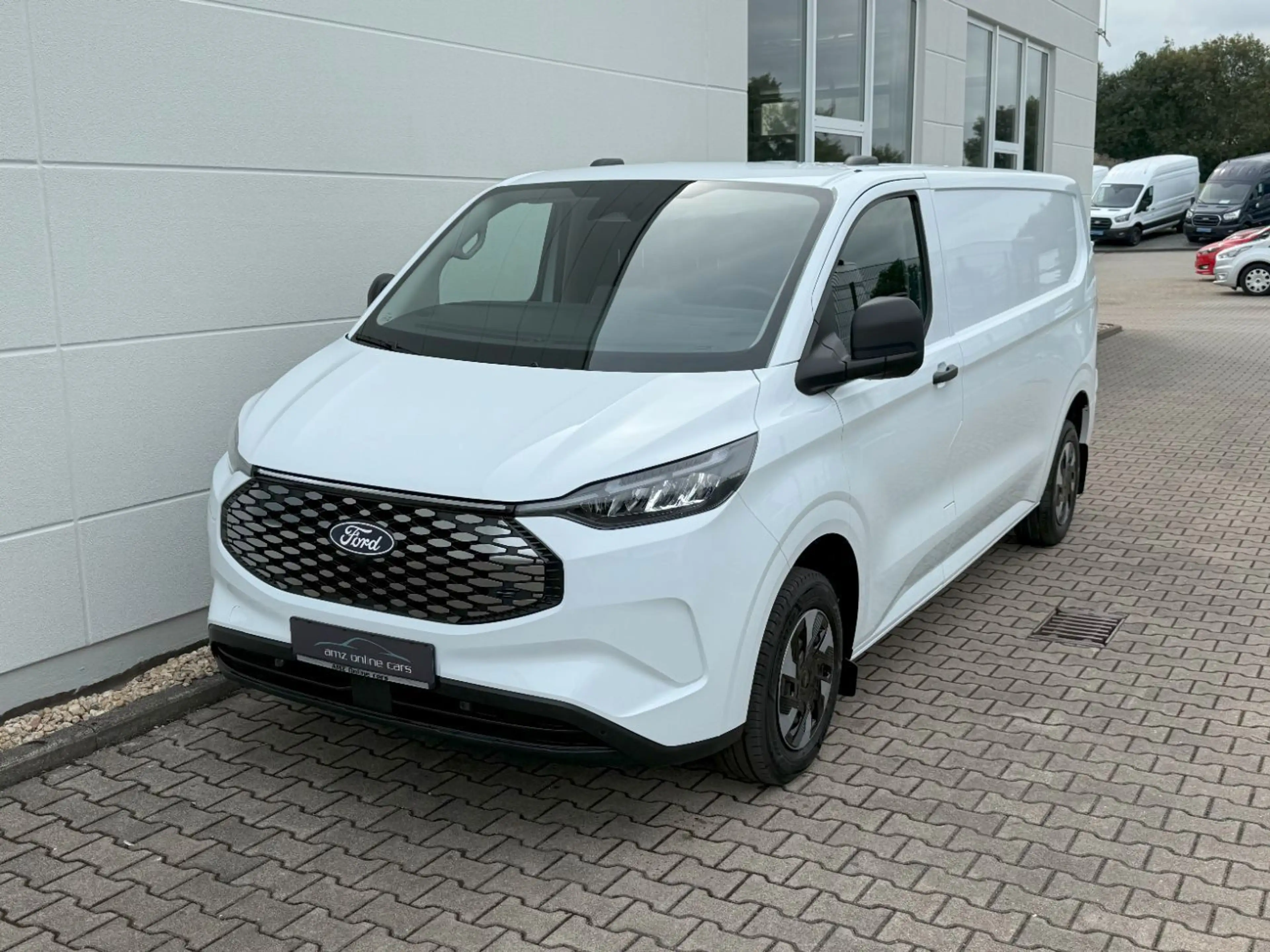 Ford Transit Custom BEV Kasten L2 AHK Winterpaket
