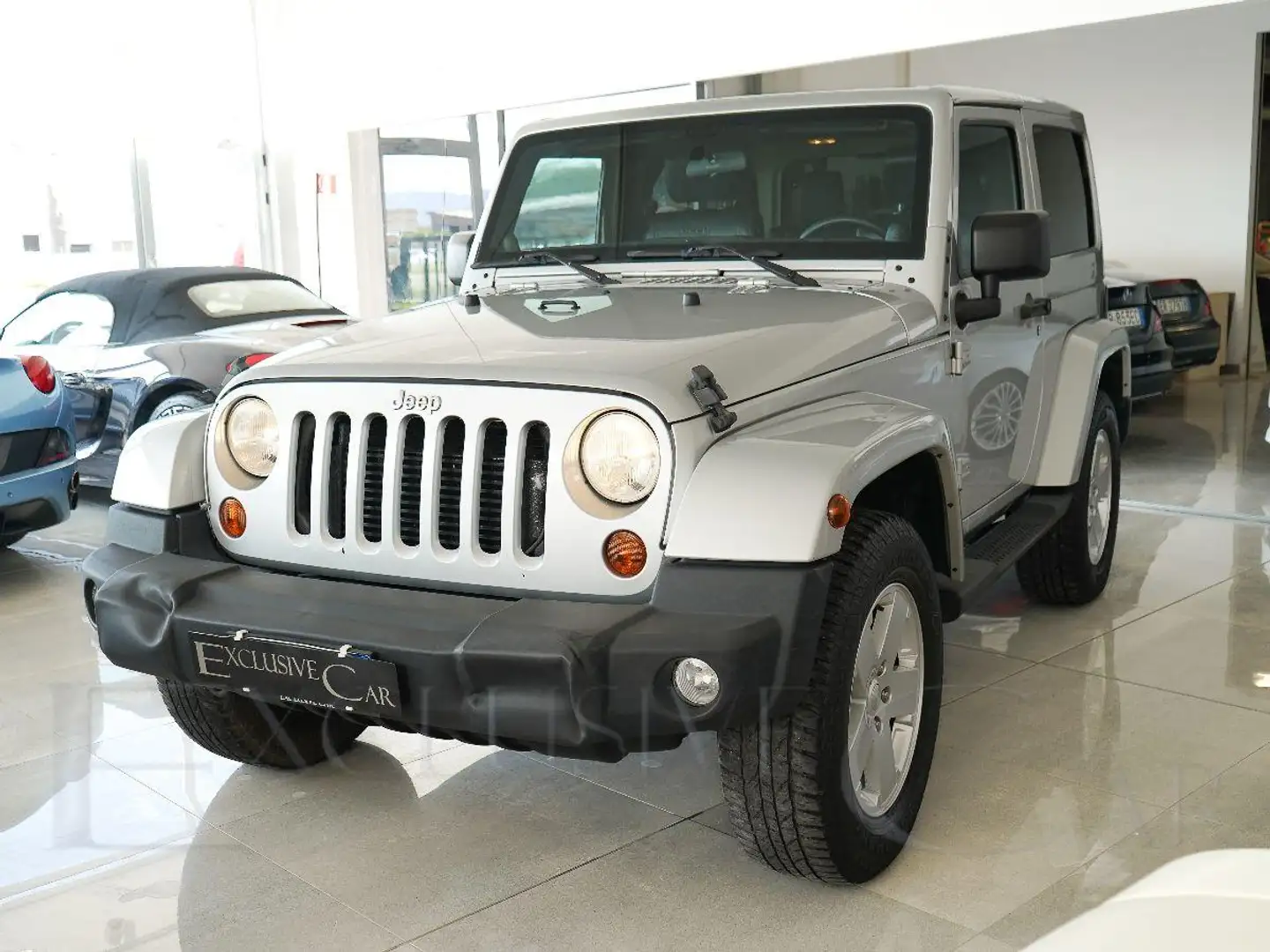Jeep Wrangler 2.8 CRD DPF Sahara Grijs - 1
