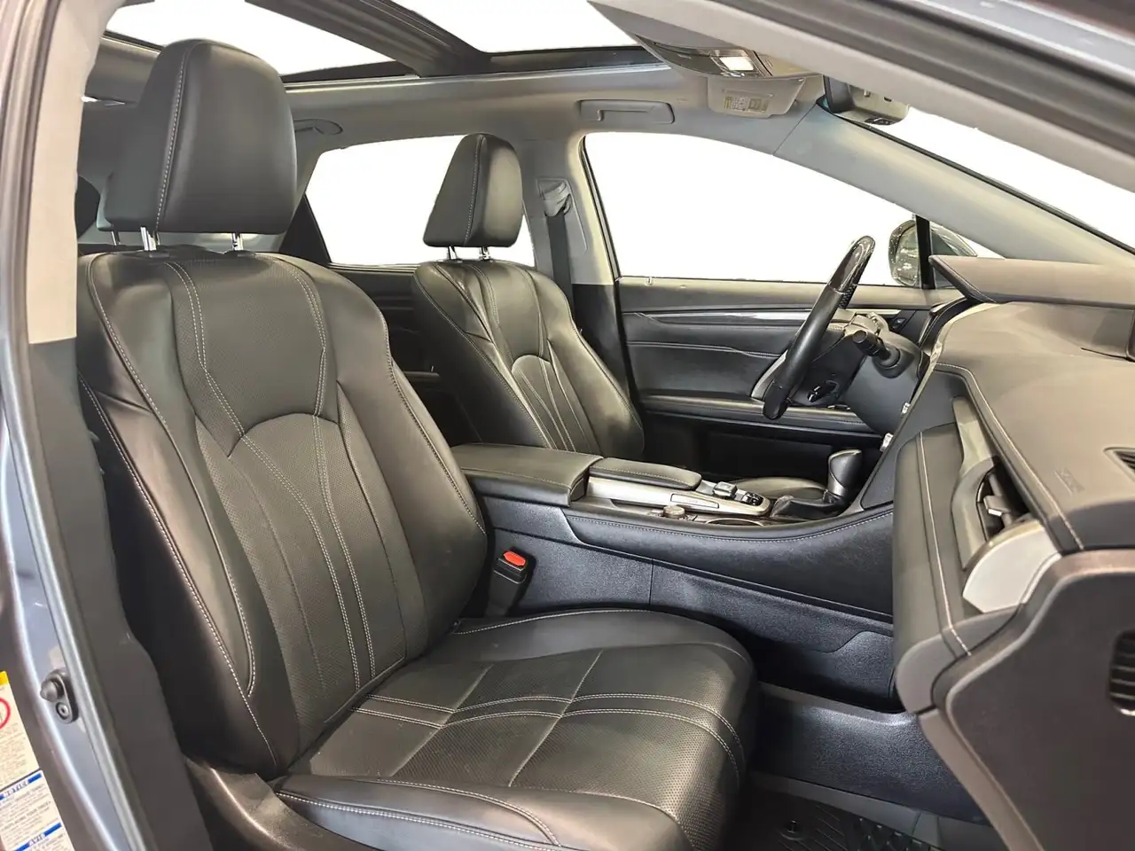 Lexus RX photo Lexus RX
