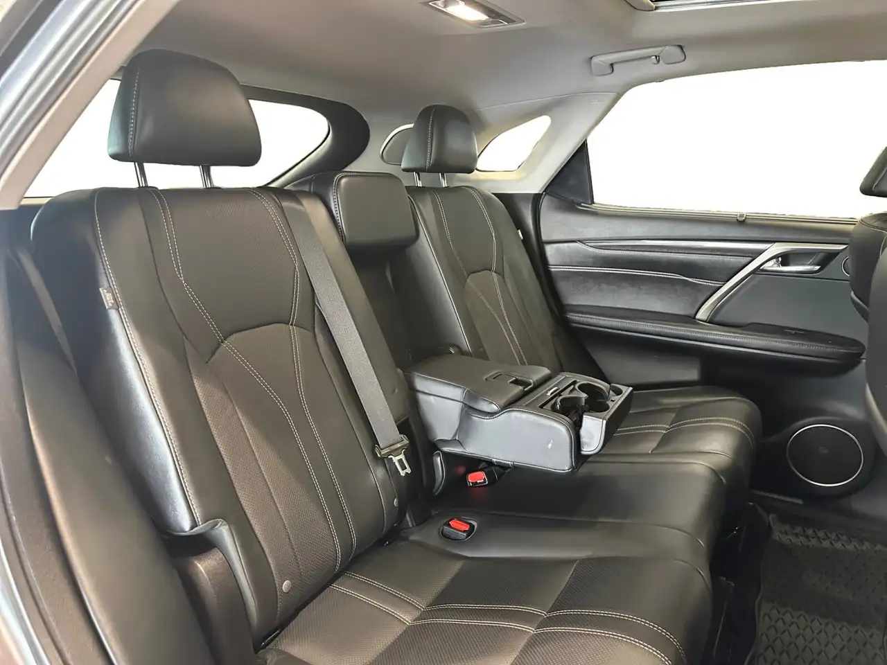 Lexus RX photo Lexus RX