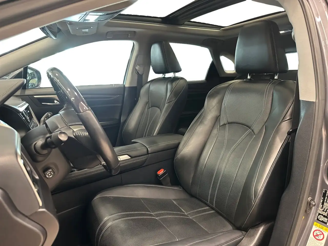 Lexus RX photo Lexus RX
