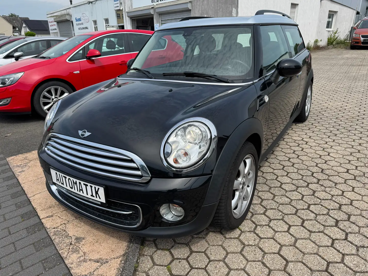 MINI Cooper D Clubman Cooper D*Automatik*Navi*Panorama Schwarz - 1