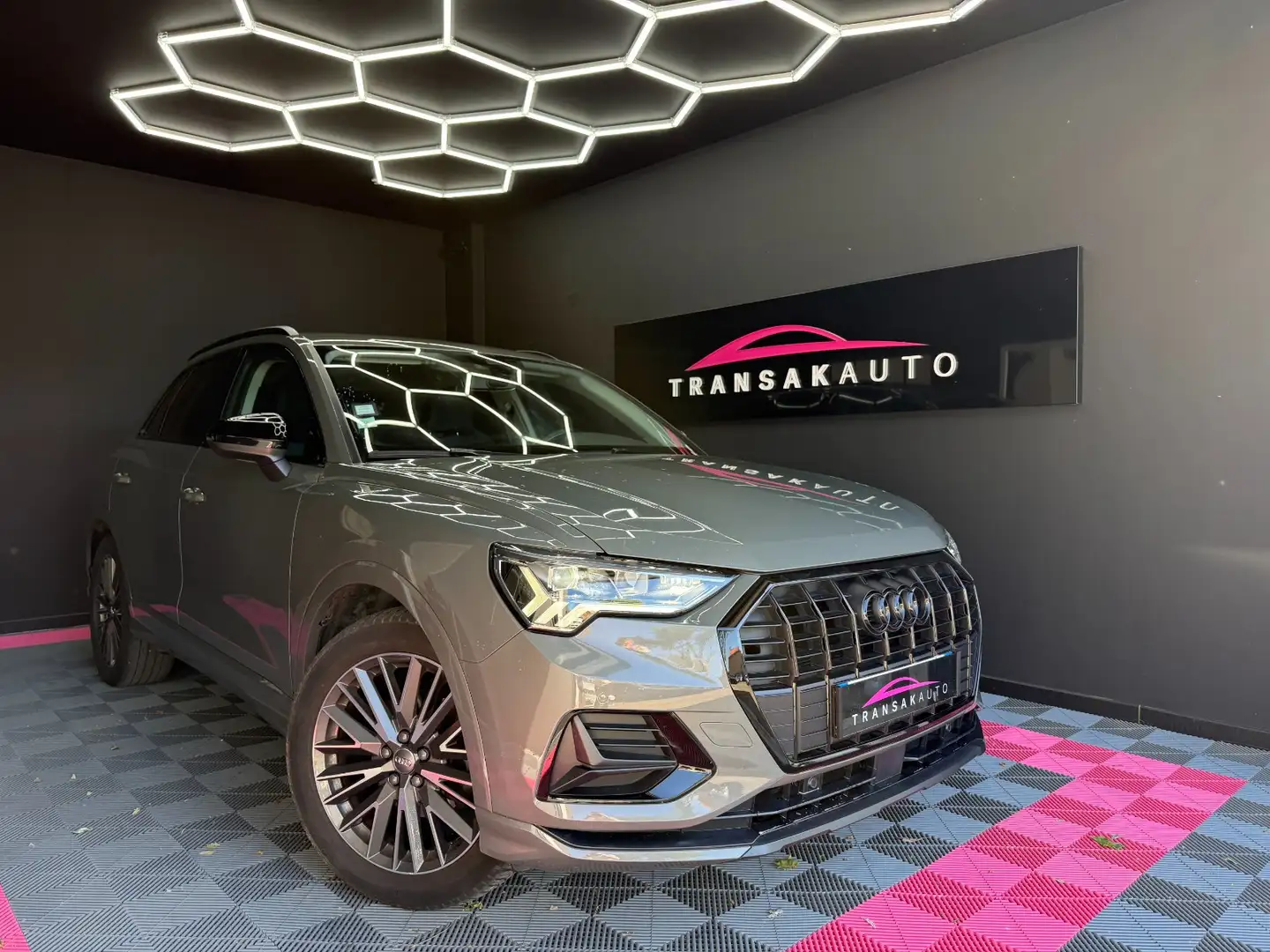 Audi Q3 S line Szürke - 1