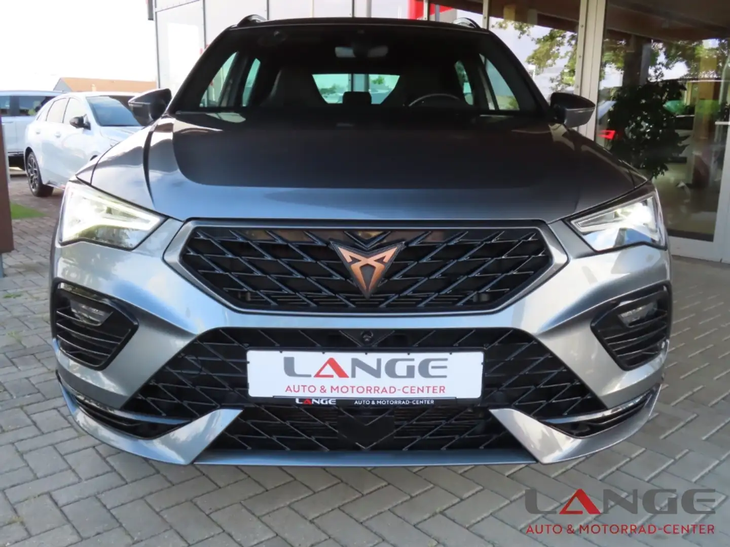 CUPRA Ateca Basis EU6d 2.0 TSI 4Drive AD Navi Digitales Cockpi Grau - 2