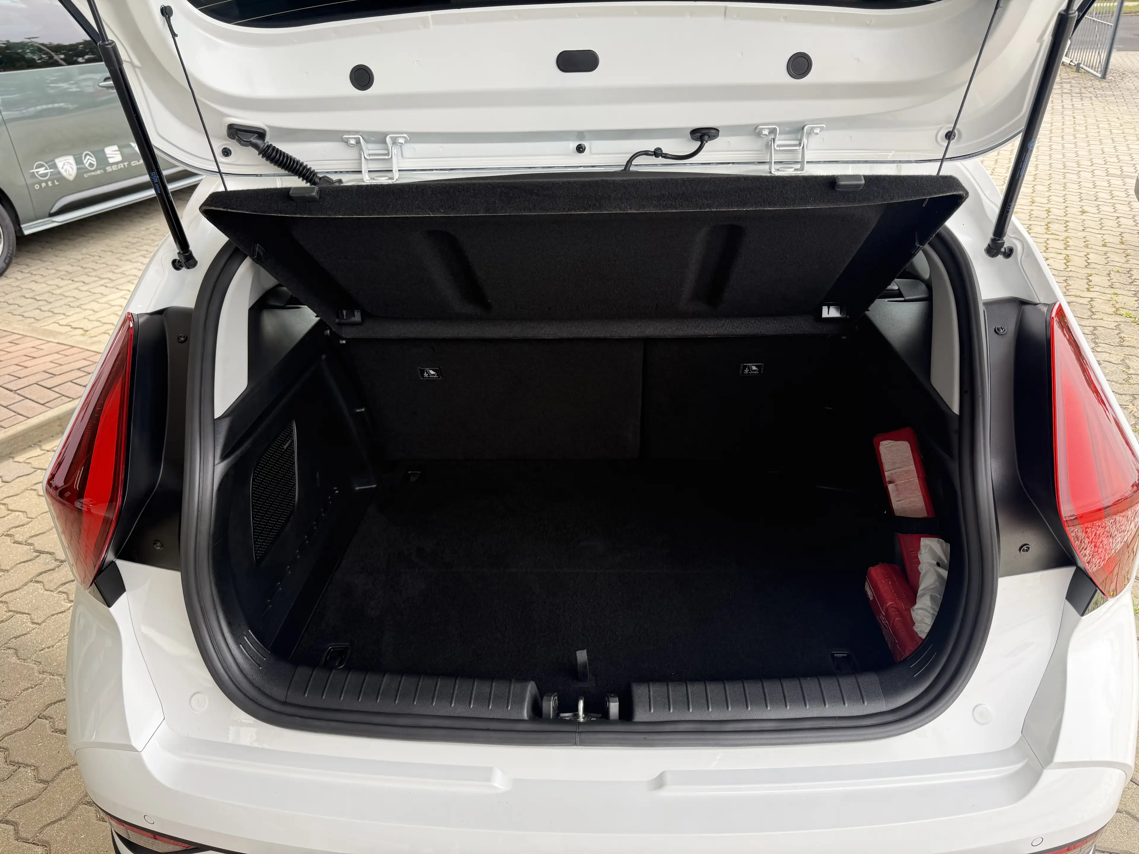 Hyundai BAYON Trend 2WD — photo 7