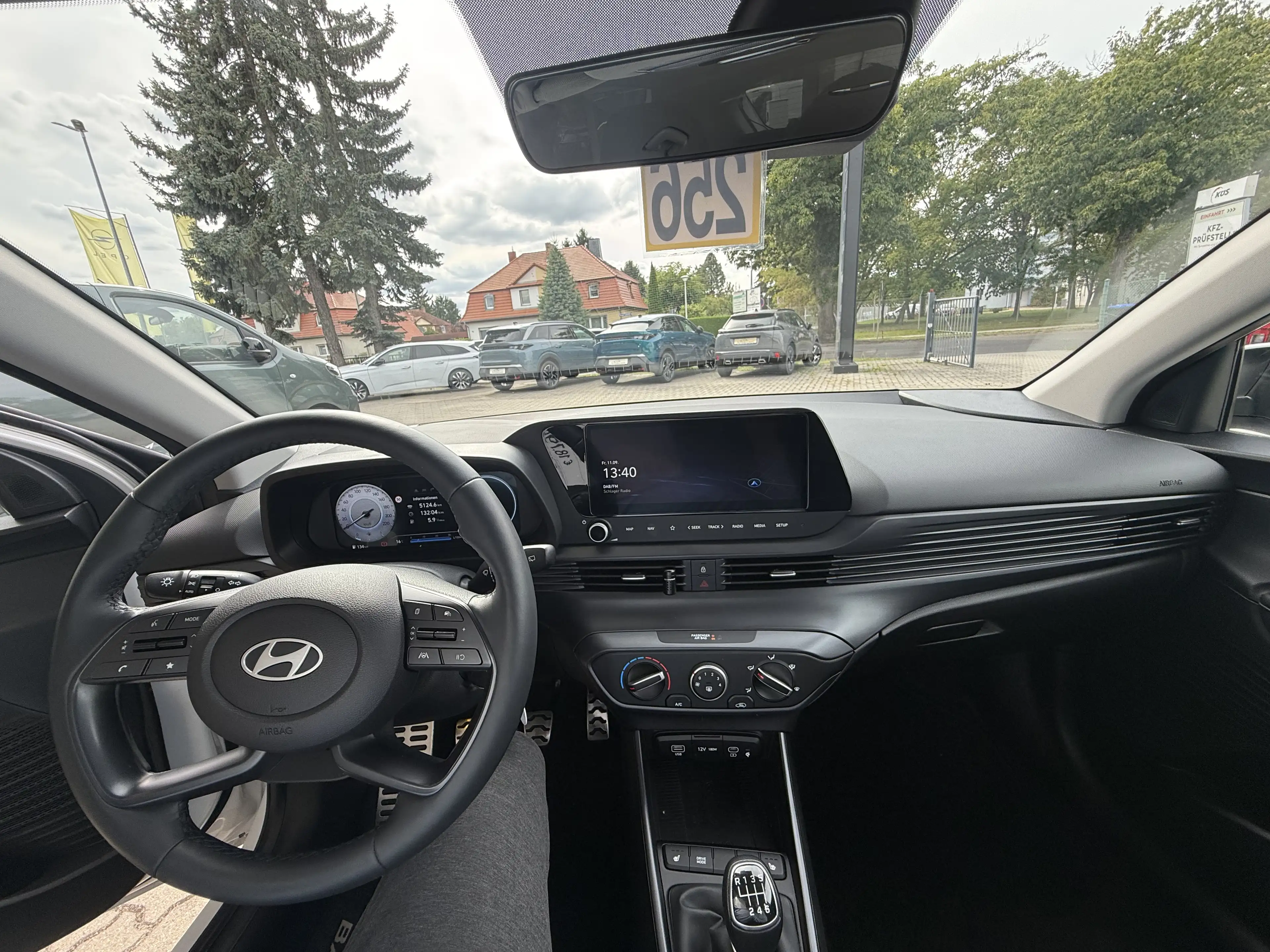 Hyundai BAYON Trend 2WD — photo 11
