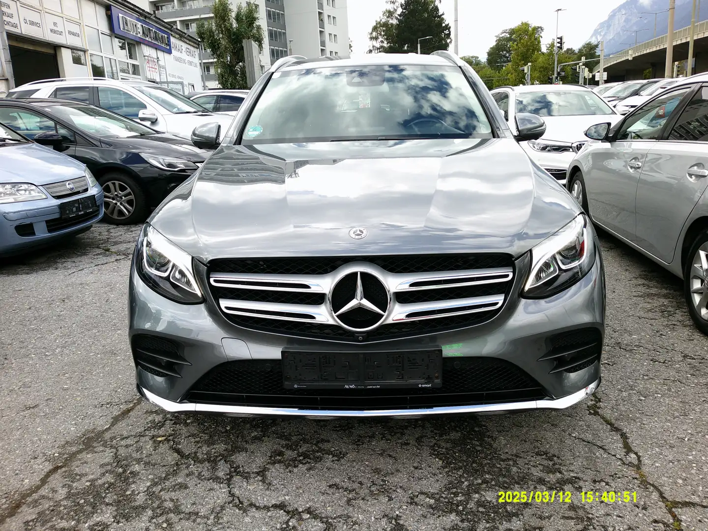 Mercedes-Benz GLC 220 GLC 220 d 4Matic Grau - 1