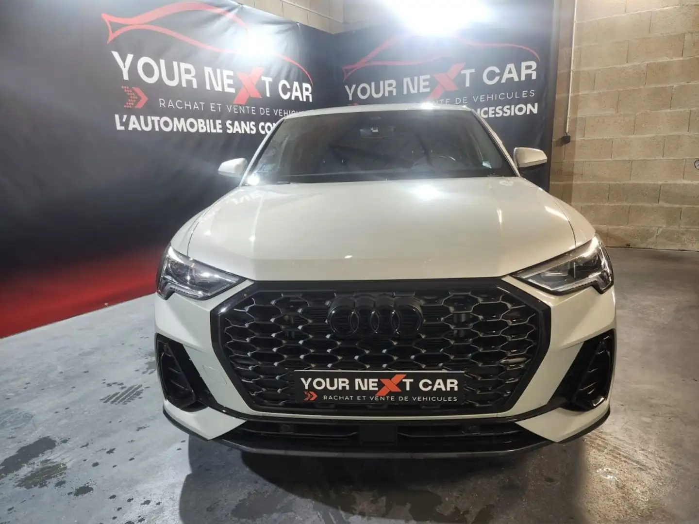 Audi Q3 35 TDI 2.0 150 S-Line S TRONIC Weiß - 2