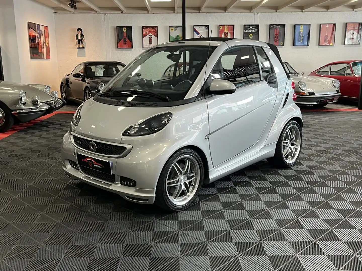 smart forTwo Cabriolet BRABUS Xclusive Argent - 2