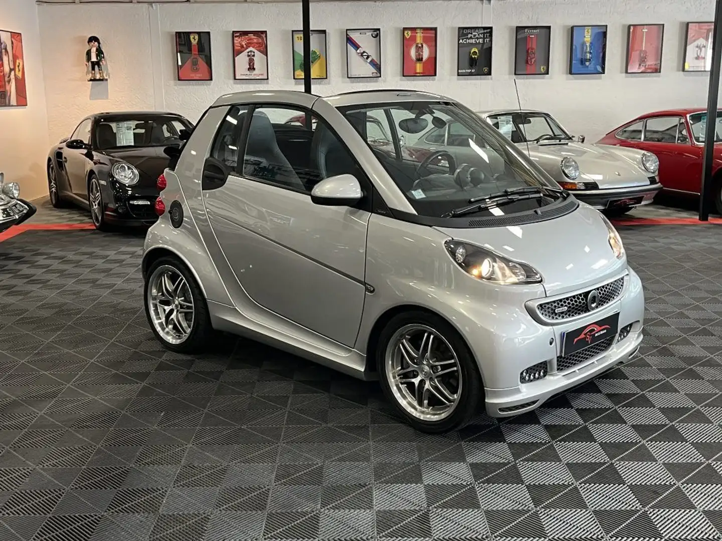 smart forTwo Cabriolet BRABUS Xclusive Argent - 1